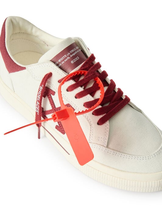 Vulcanized Low Sneakers OFF WHITE Vulcanized Low Sneakers WHITE/BURGNDY OF05776601
