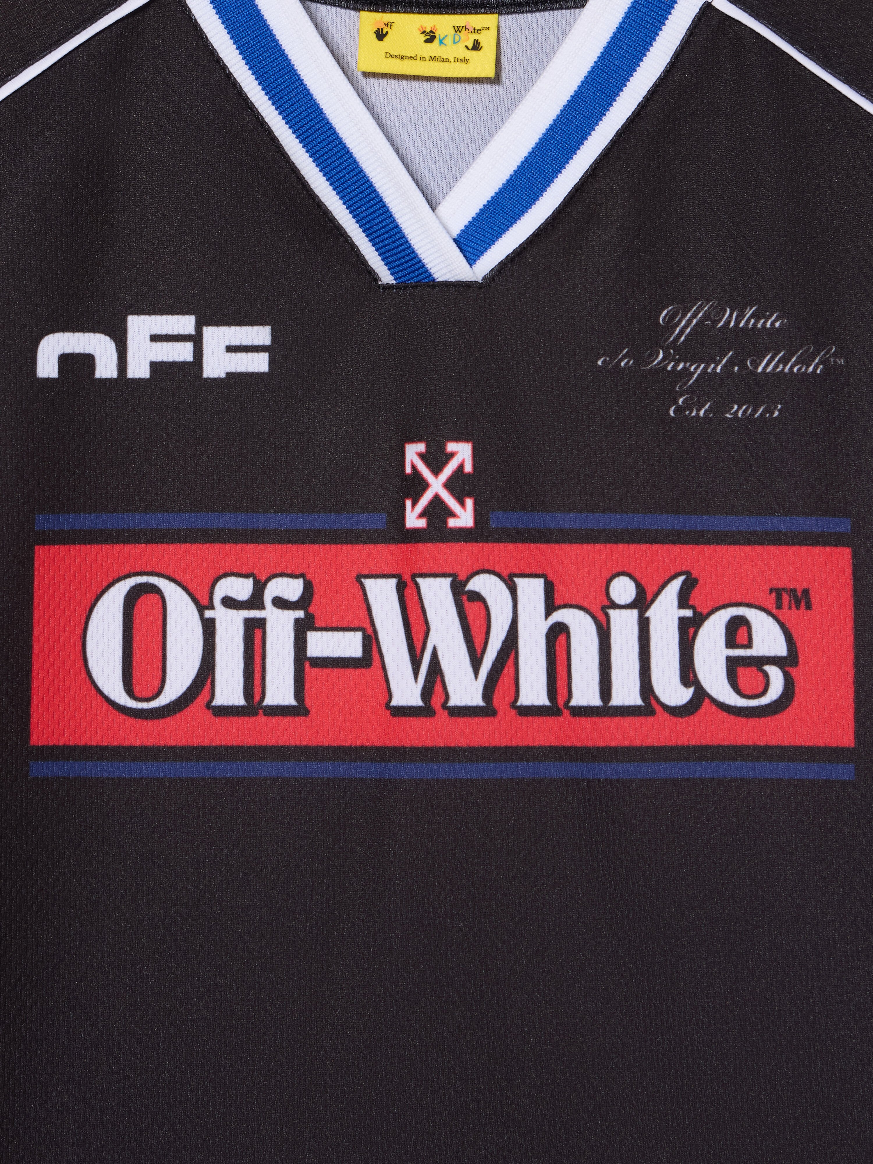 OFF WHITE Soccer Track Tee BLACK - WHITE OBAA018F25JER001