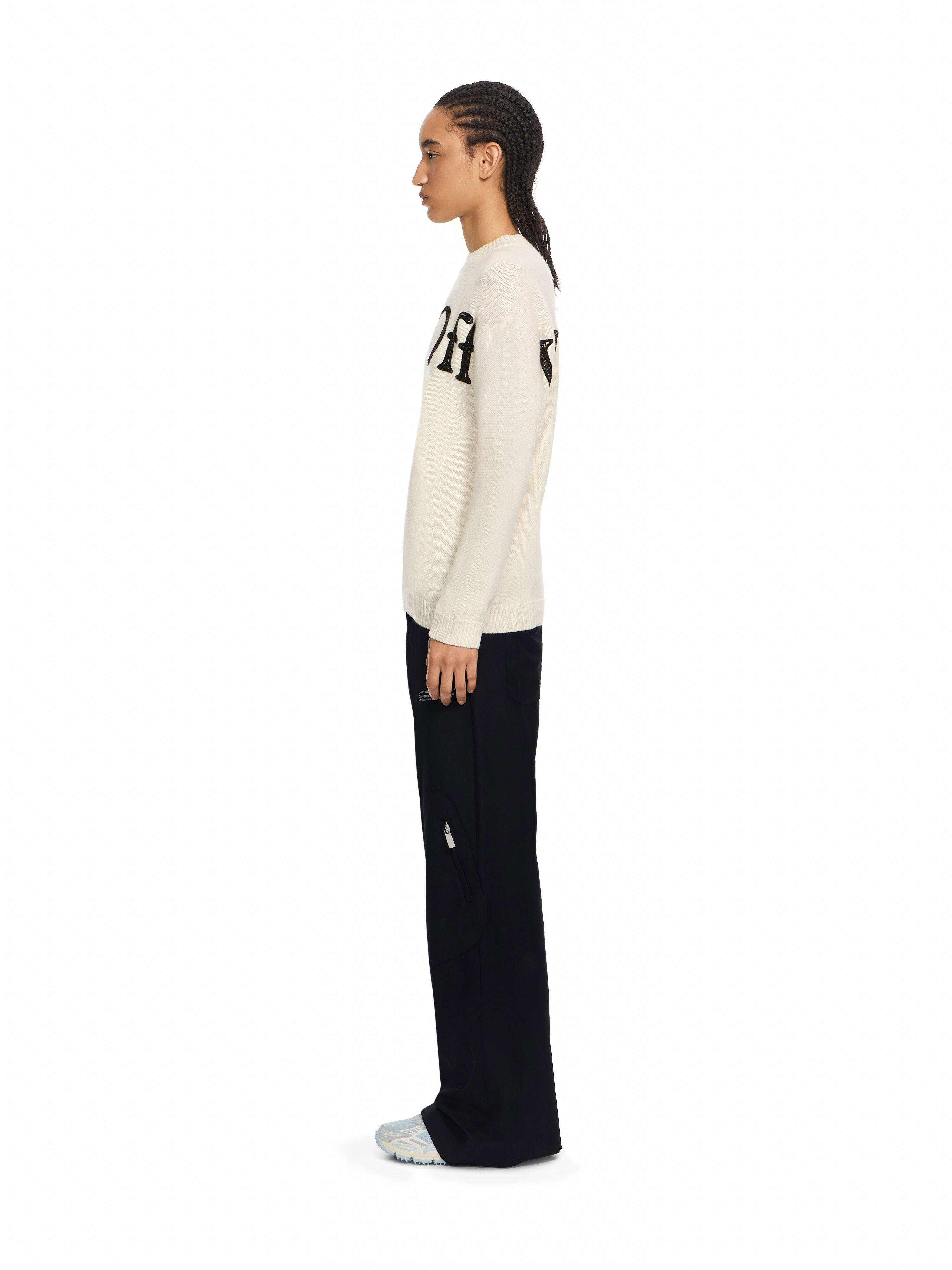 Bookish Shared Logo Knit Crewneck OFF WHITE Bookish Shared Logo Knit Crewneck Ivory Black 2FE00533T