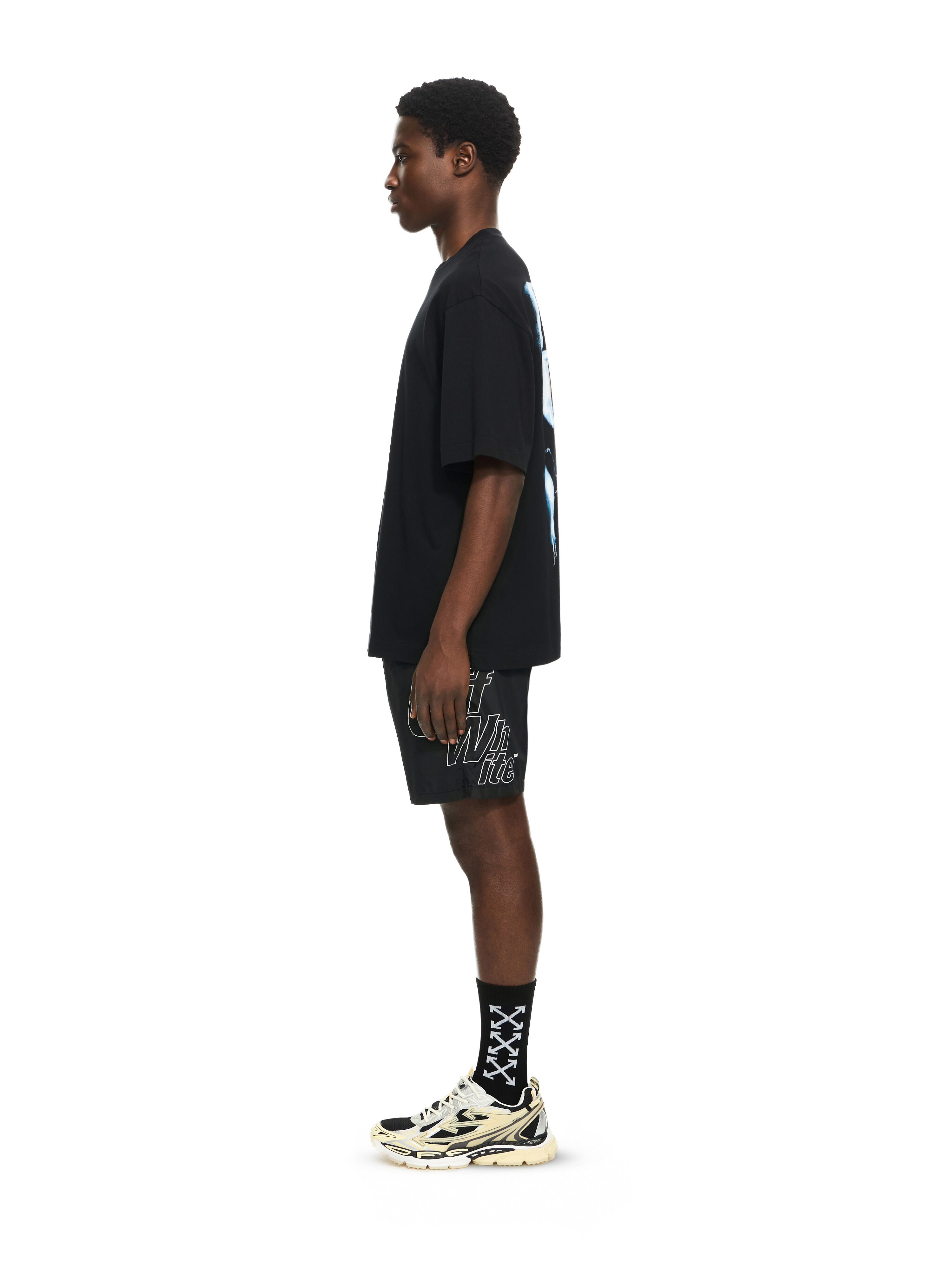3D Spray Arrow Skate T-shirt in BLACK for Men | Off-White™