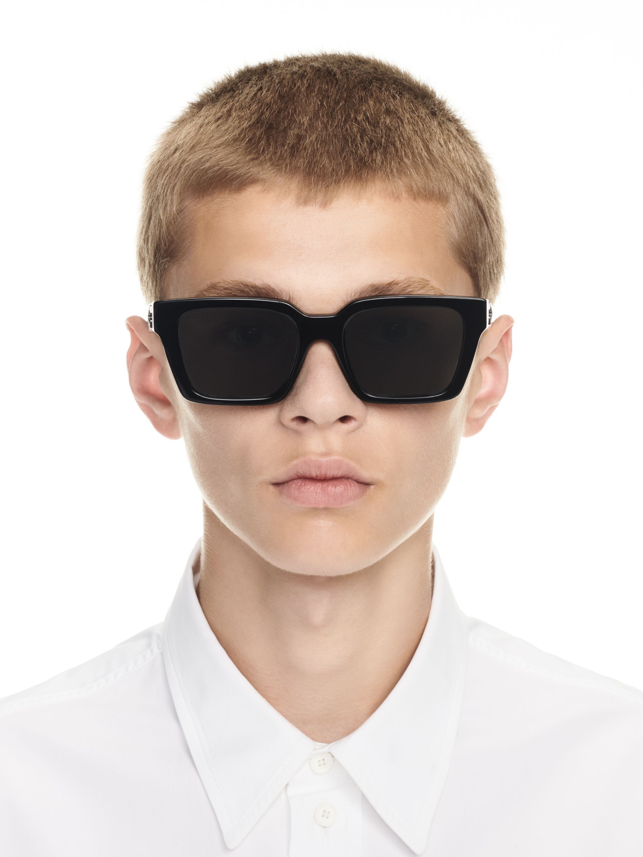 OFF WHITE SCHWARZ/DUNKELGRAUE BRANSON SONNENBRILLE SCHWARZ OERI111C99PLA001