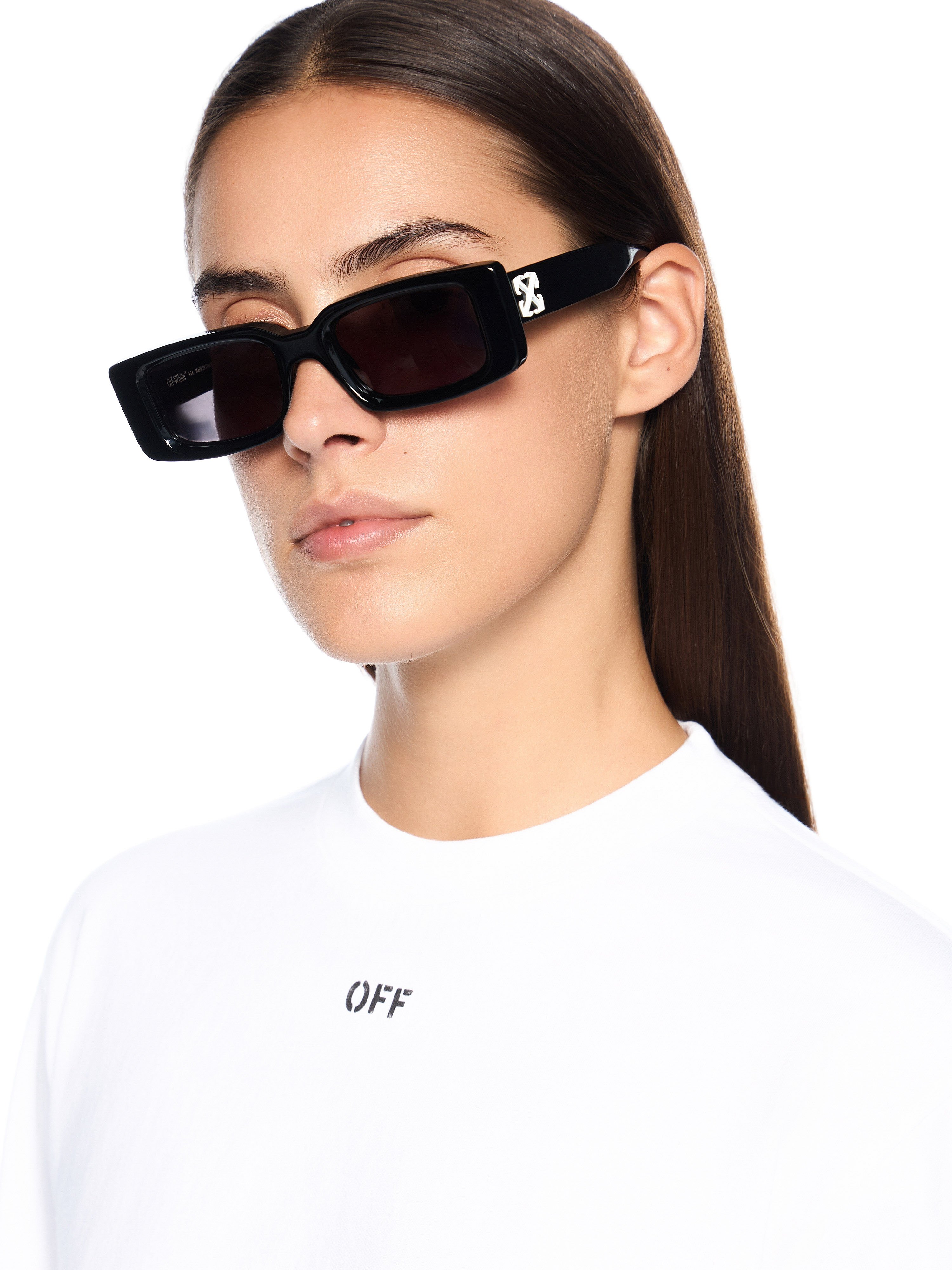 OFF WHITE Embroidered Flowers Boxy Logo Tee WHITE - BLACK OWAA124F25JER001