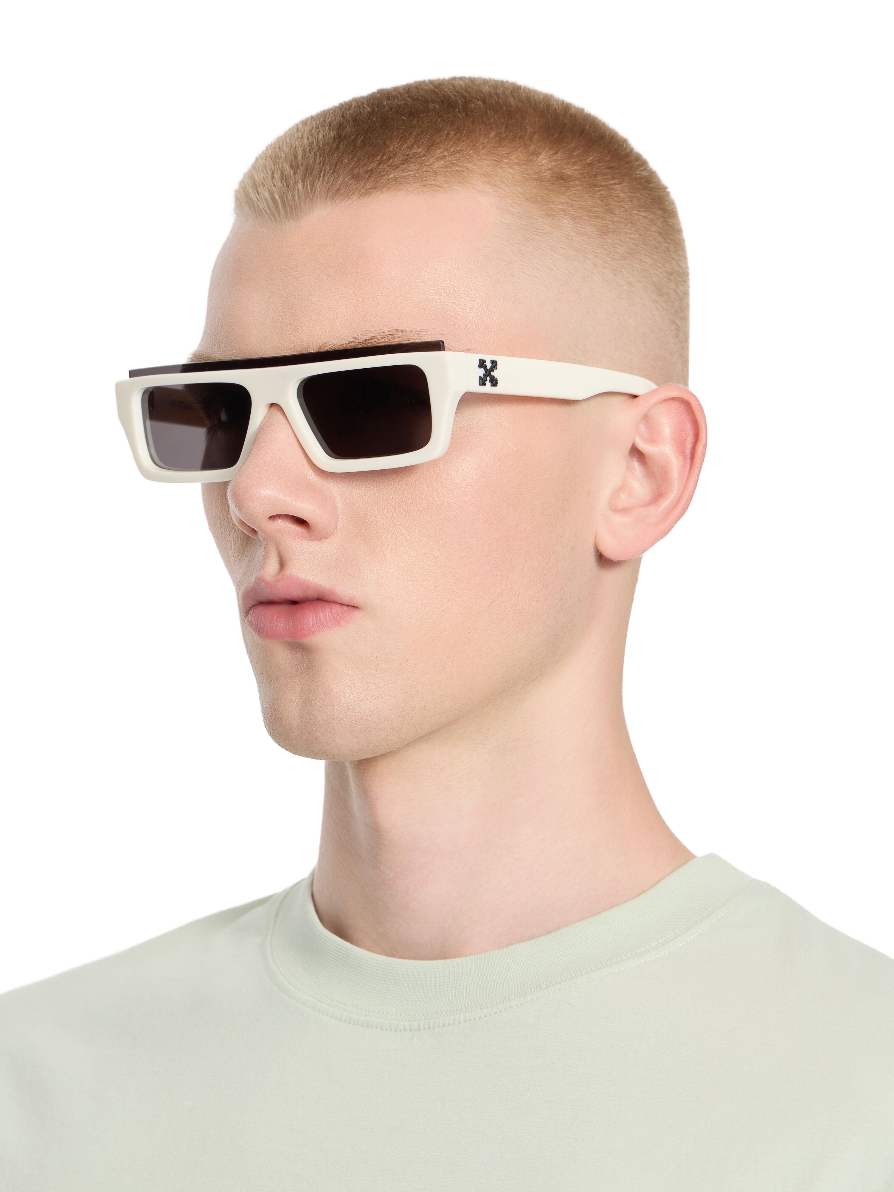 OFF WHITE Elizabeth S Dark Grey Lens Sunglasses Shiny Black OW10480107137