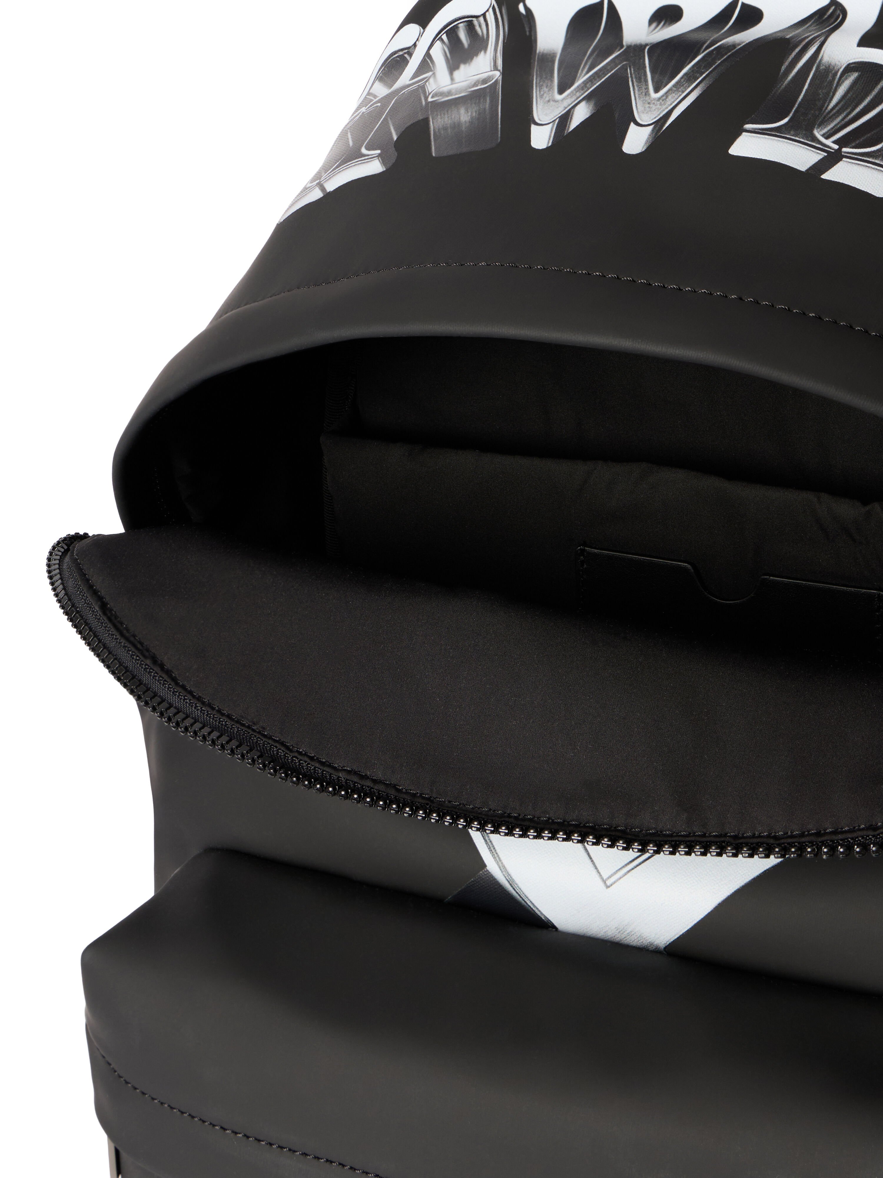 OFF WHITE Heritage Backpack Rubber 3D BLACK - SILVER OMNB123F25FAB005