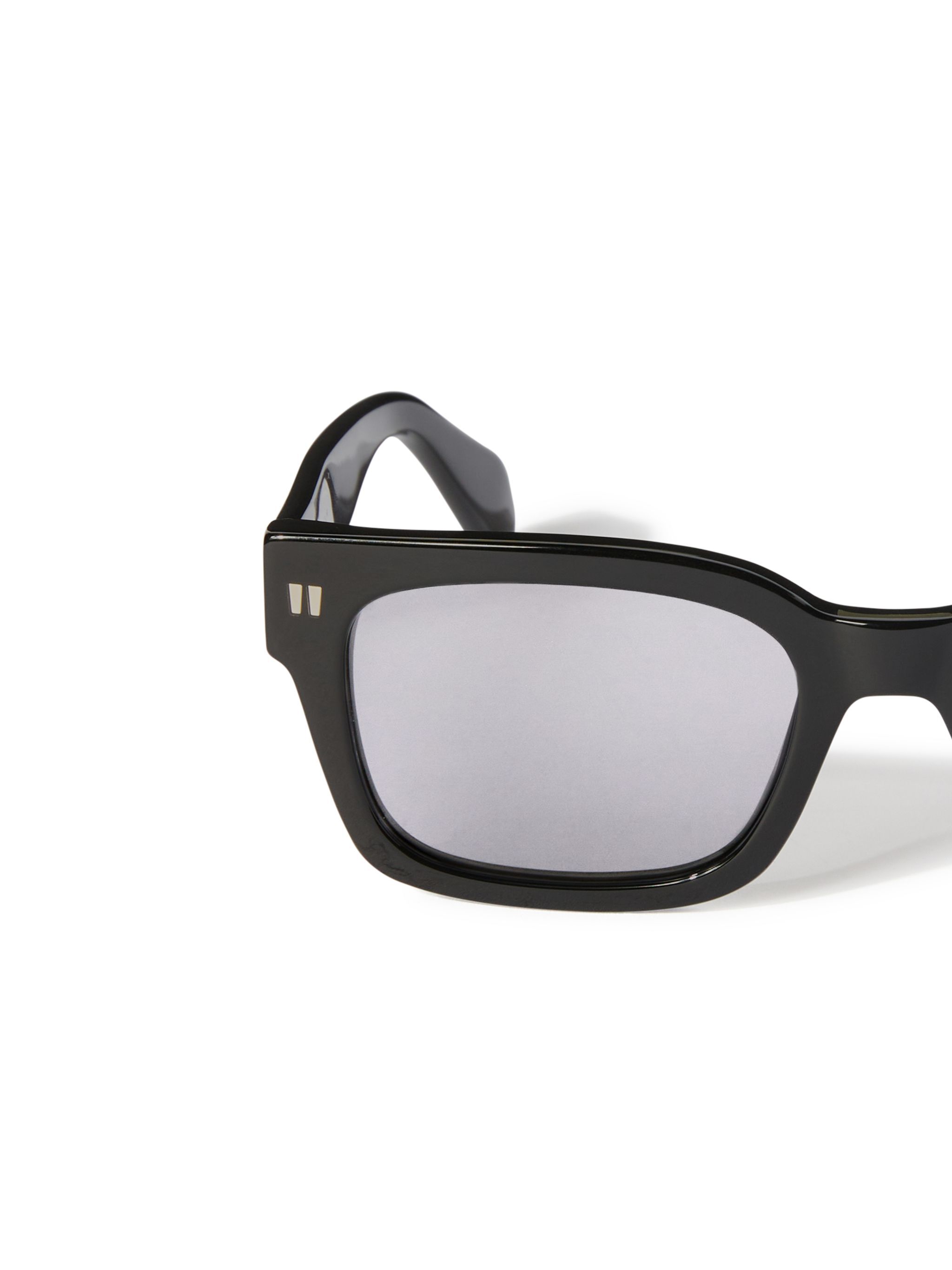 OFF WHITE Schwarz/Dunkelgraue Midland Sonnenbrille SCHWARZ OERI108C99PLA001
