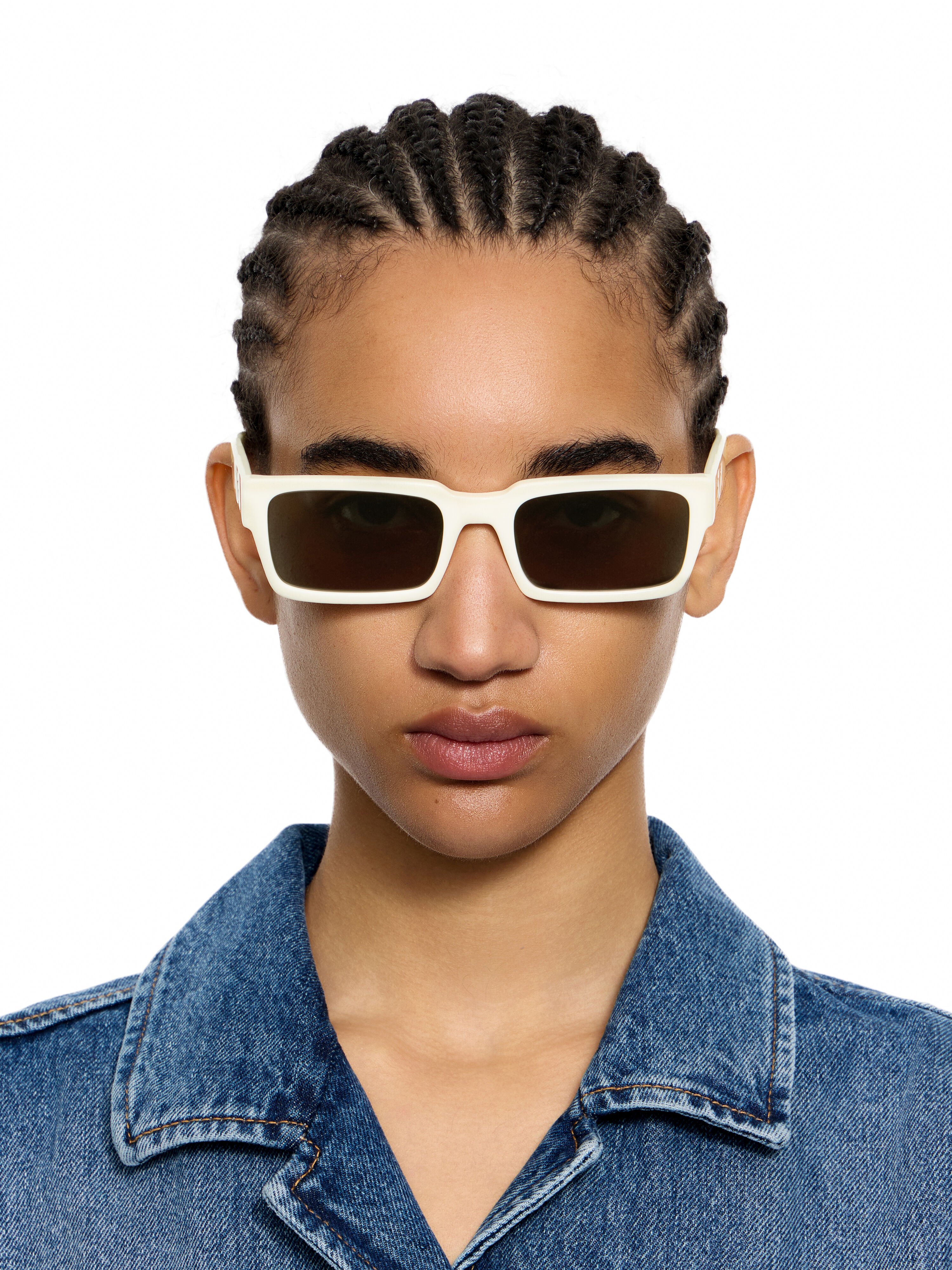 Huntington Smoke Lens Sunglasses OFF WHITE Huntington Smoke Lens Sunglasses Shiny Black OW1032010755