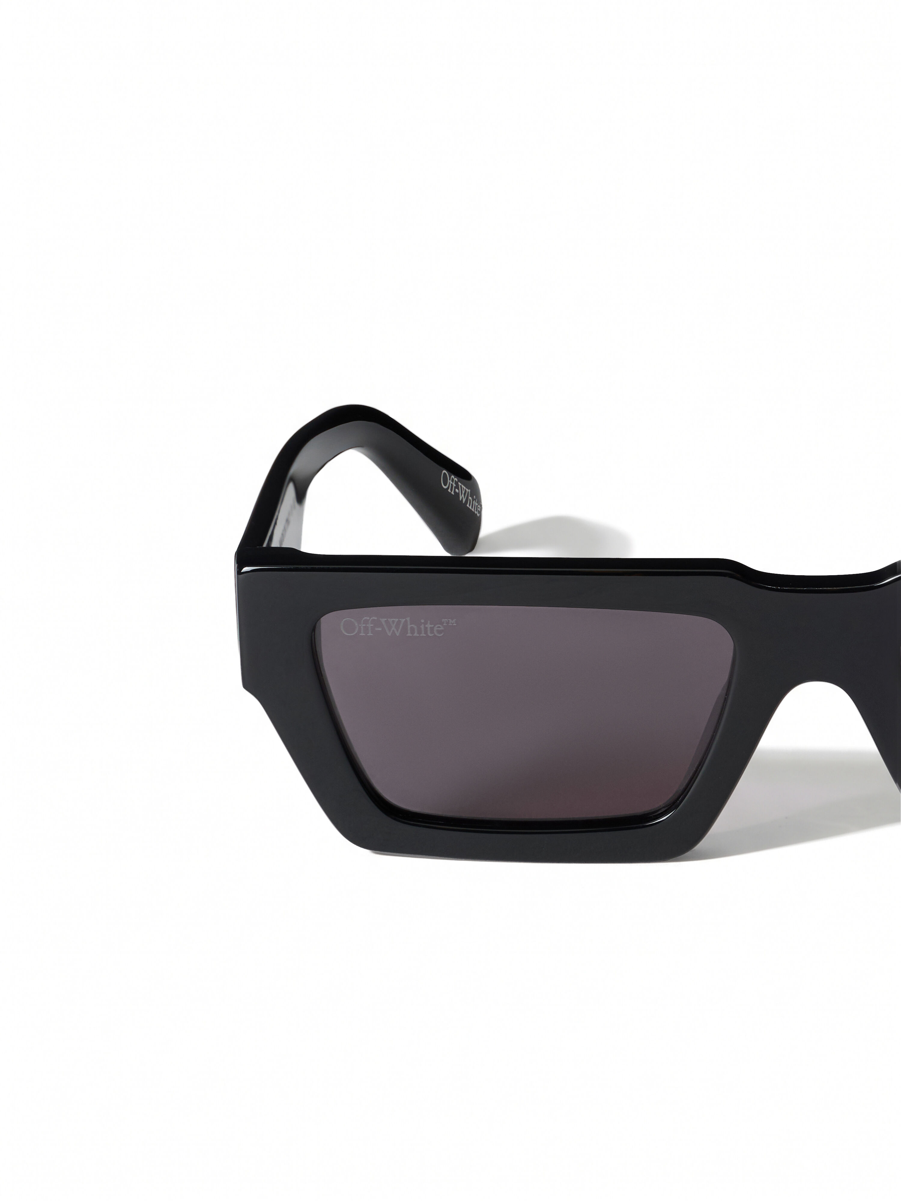OFF WHITE Manchester Grey Lens Sunglasses BLACK/SMOKE OW10689154