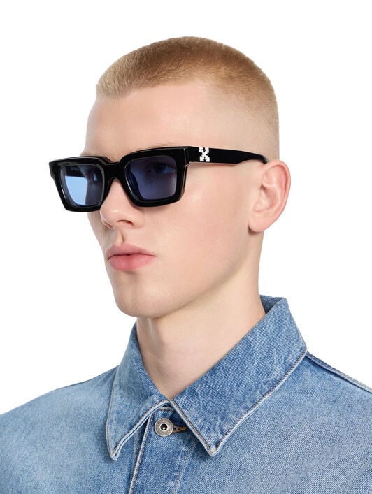 Clip On Light Blue Lens Sunglasses OFF WHITE Clip On Light Blue Lens Sunglasses Shiny Black OW9000104550