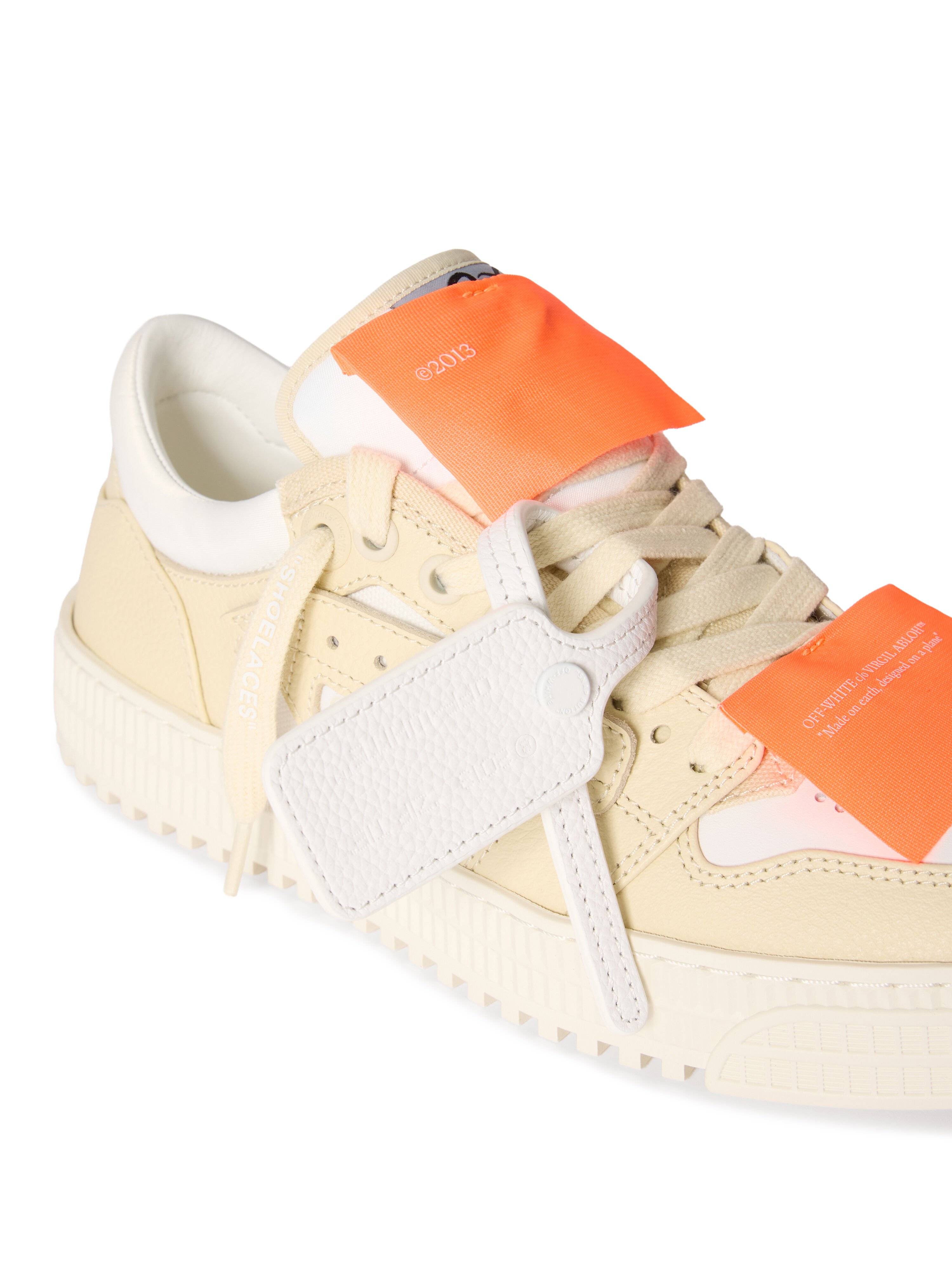 3.0 Court Low Top Sneakers OFF WHITE 3.0 Court Low Top Sneakers WHITE - BEIGE OWIA28ES26LEA001