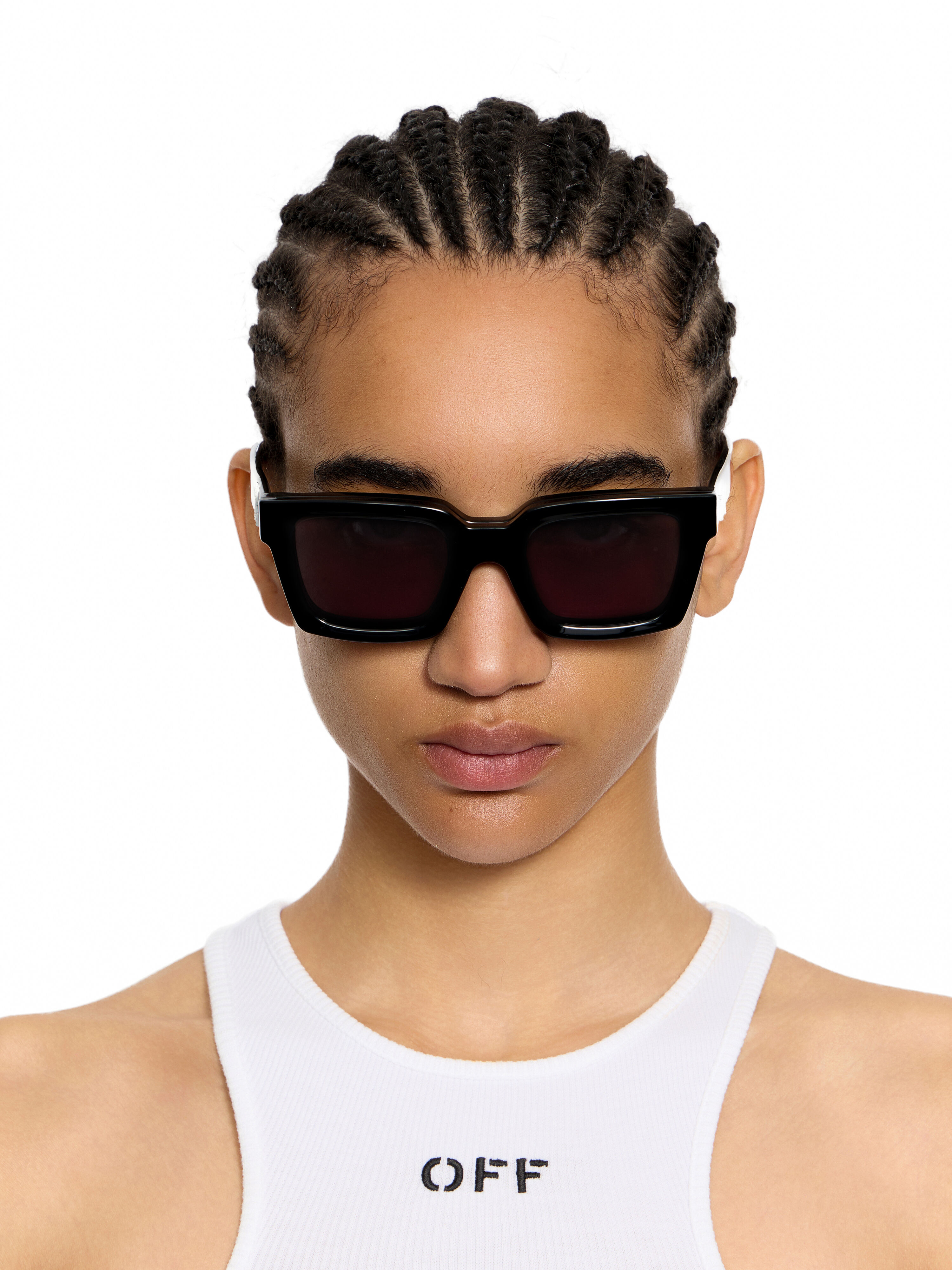 Clip On Dark Grey Lens Sunglasses in Shiny Black | Off-White™