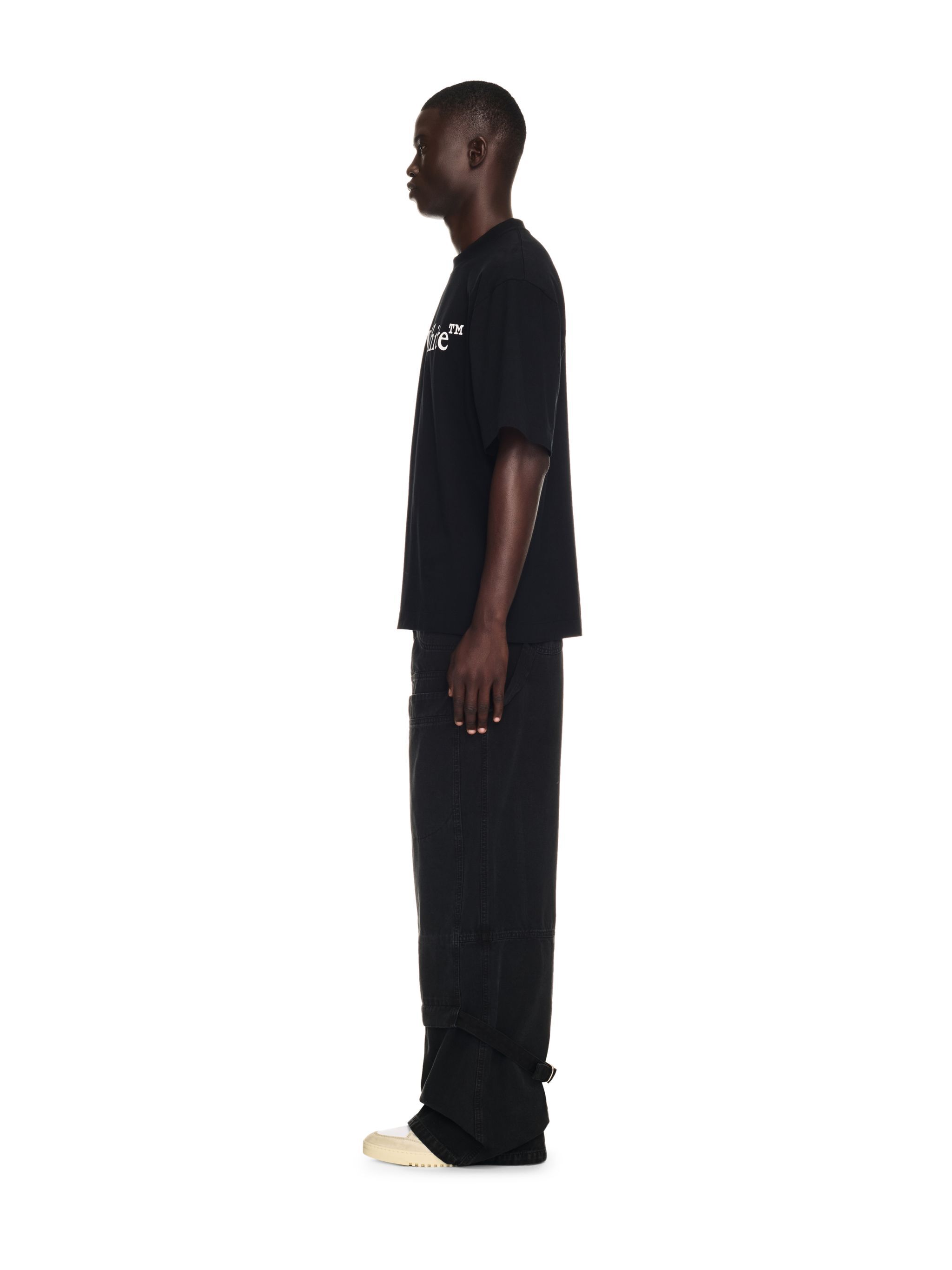 OFF WHITE Big Bookish Skate Kurzärmeliges T-Shirt SCHWARZ OMAA120C99JER008