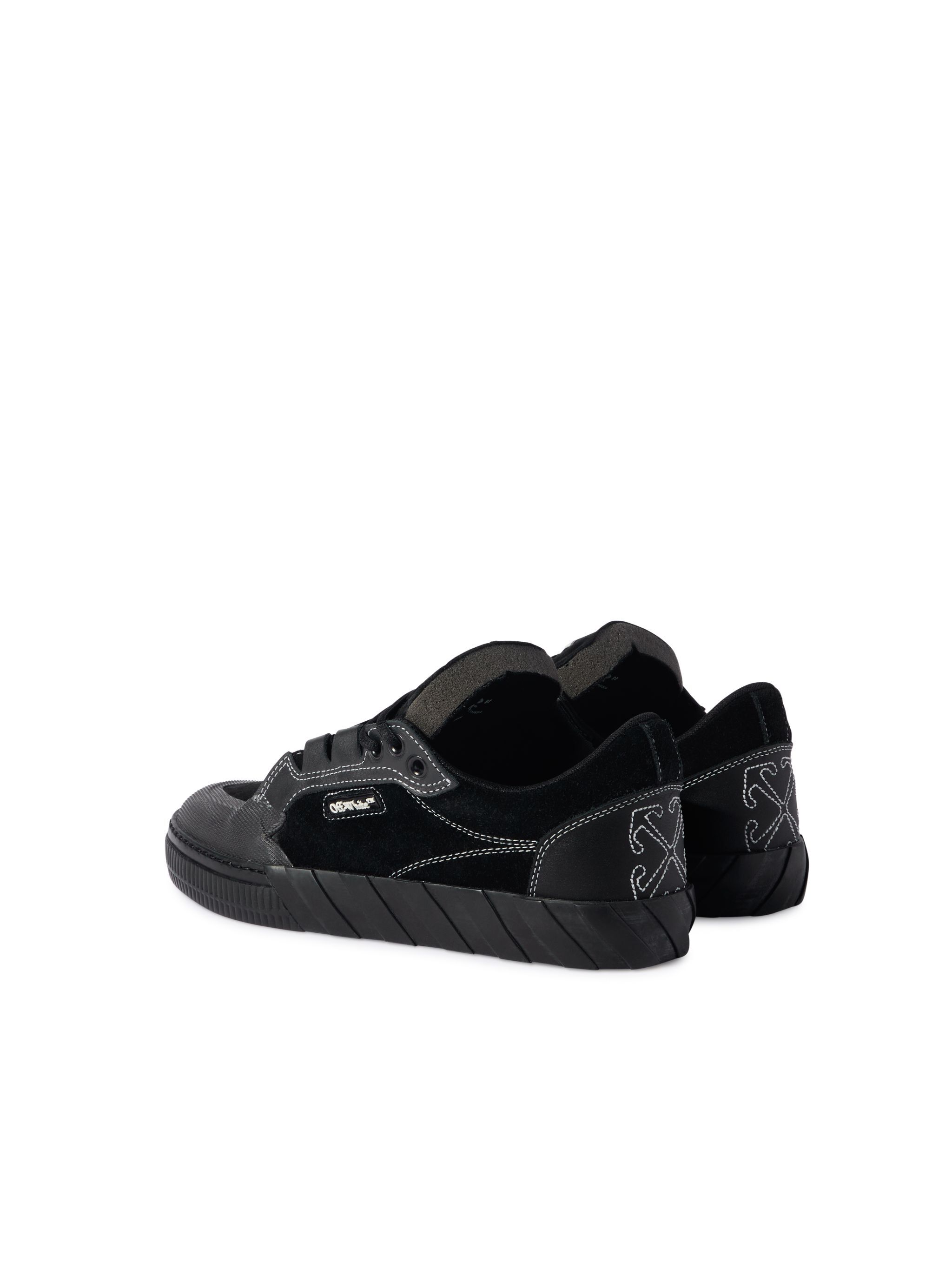 VULCANIZED 779 OFF WHITE VULCANIZED 779 BLACK OMIA296F24LEA001