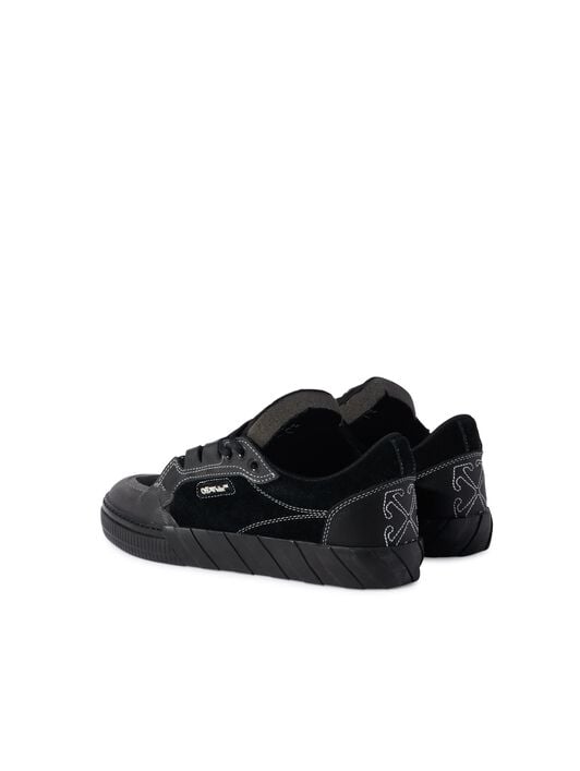 VULCANIZED 779 OFF WHITE VULCANIZED 779 BLACK OMIA296F24LEA001