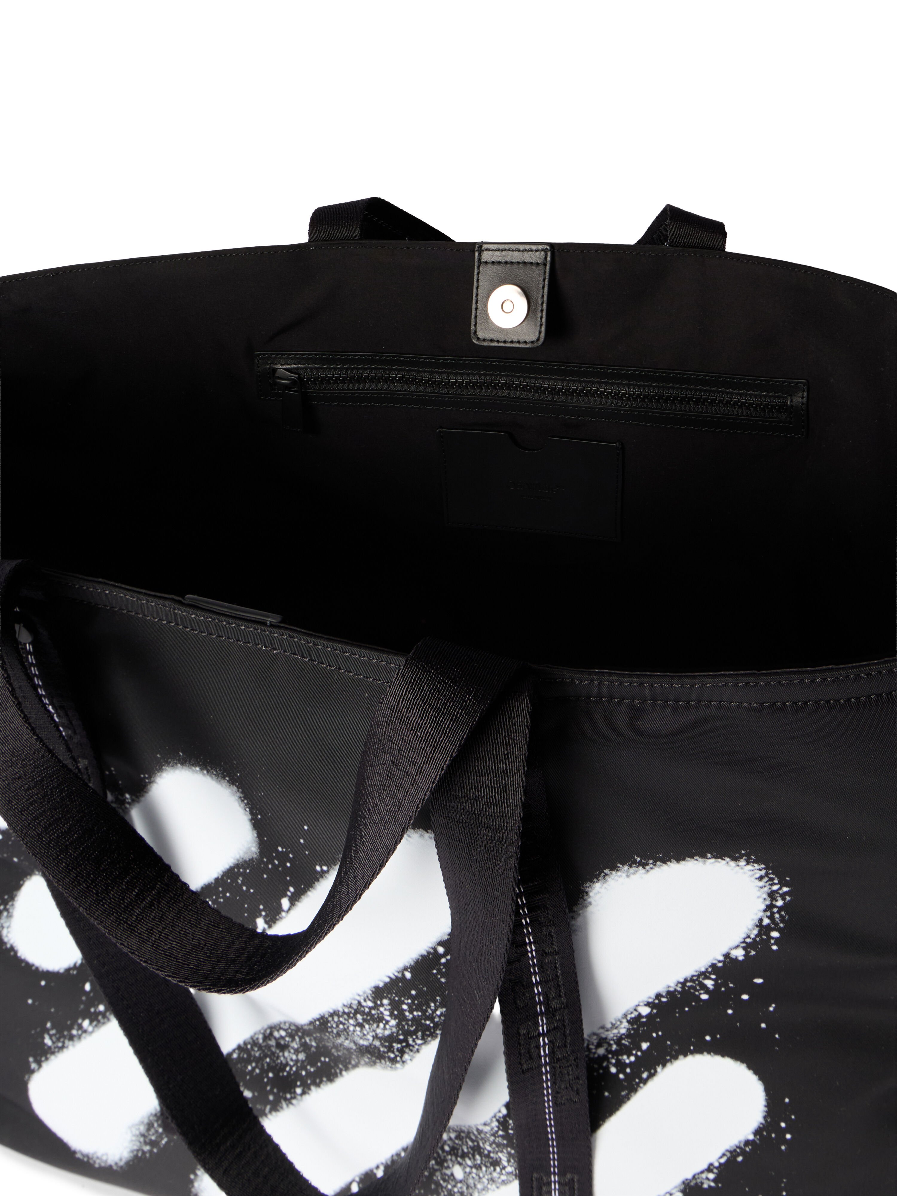 Diagonal Spray Day Off Tote Bag OFF WHITE Diagonal Spray Day Off Tote Bag BLACK - WHITE OMNA20JF25FAB001
