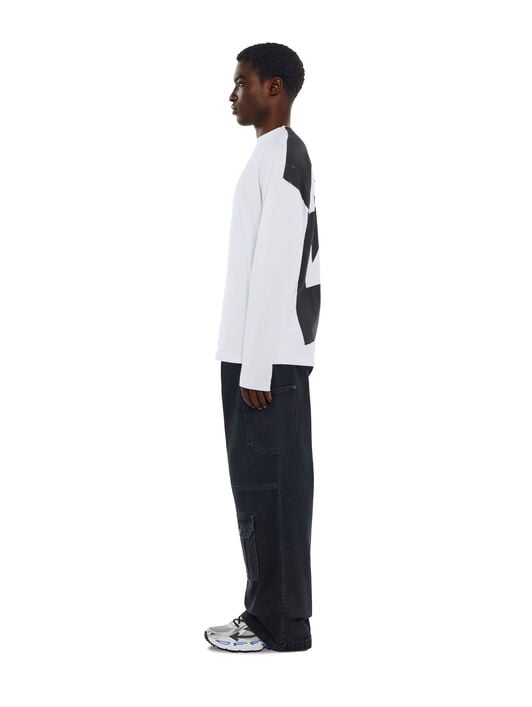 Negative Arrow Skate Long Sleeve T-Shirt OFF WHITE Negative Arrow Skate Long Sleeve T-Shirt WHITE 44MAB09CF26J001