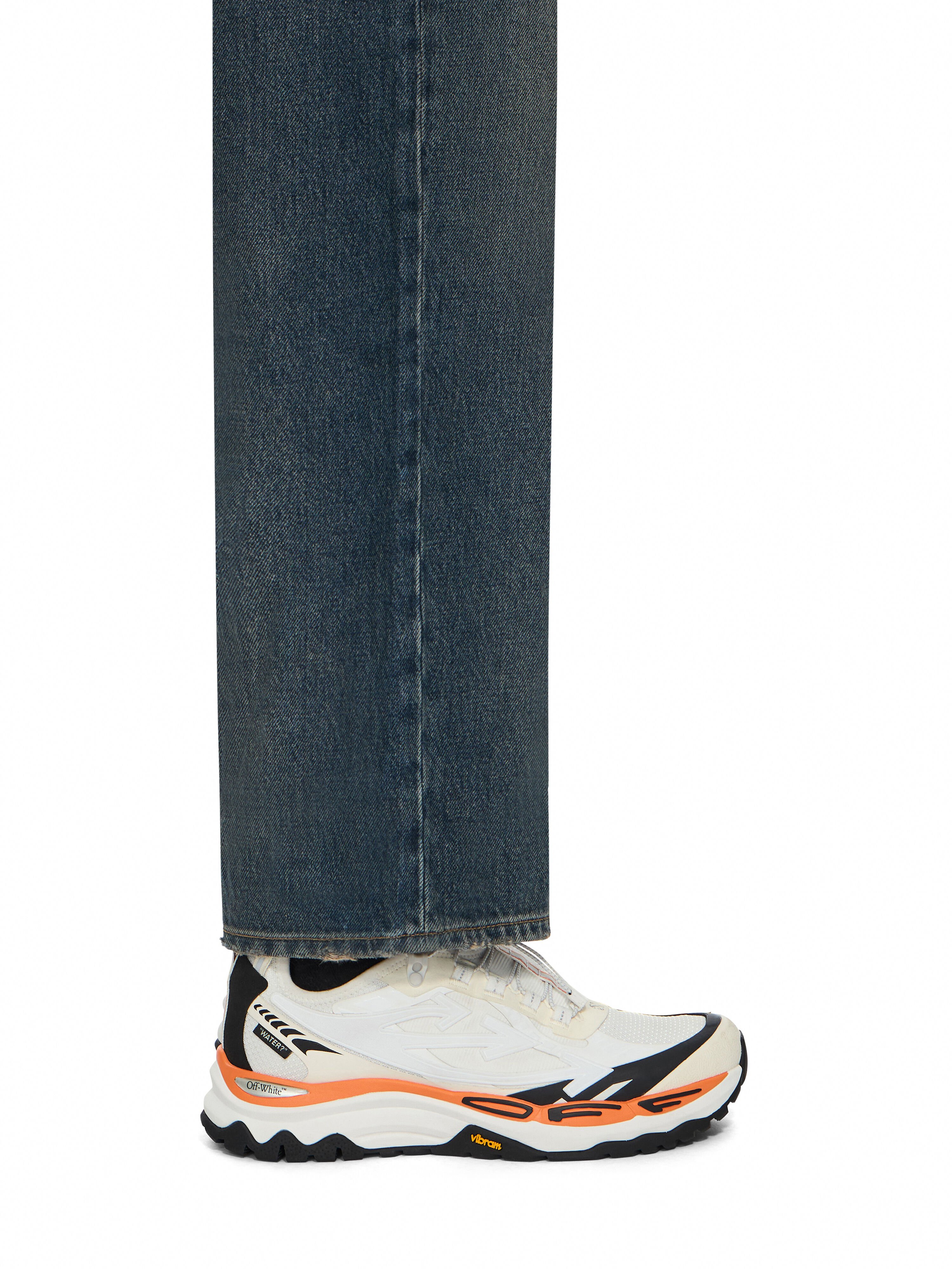 Be Right Back Trail Low Sneakers OFF WHITE Be Right Back Trail Low Sneakers GREY/WHITE OF05800025