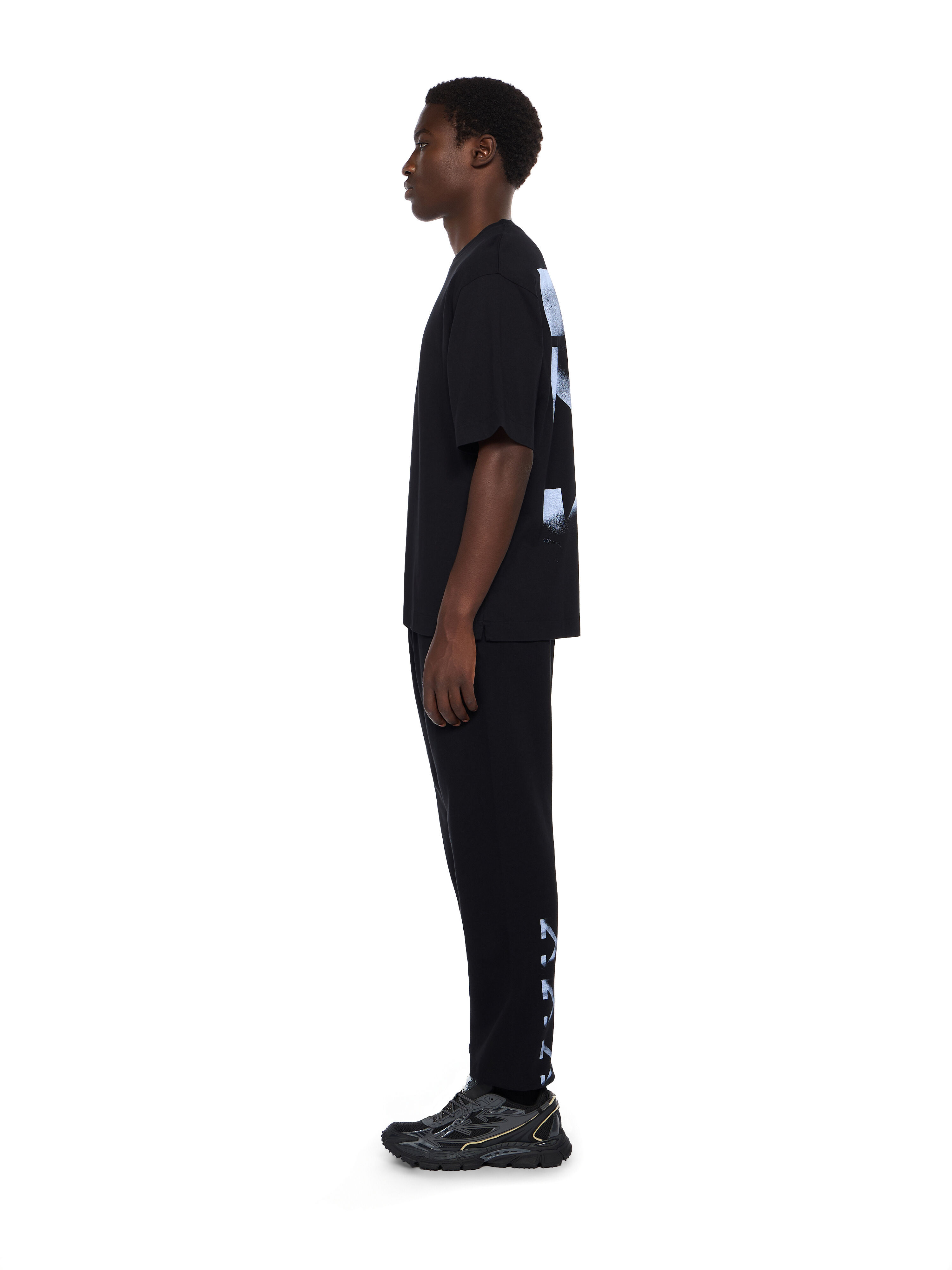 OFF WHITE Stencil Arrow Skate Logo T-Shirt BLACK - CLOUDY OMAA120F25JER00D