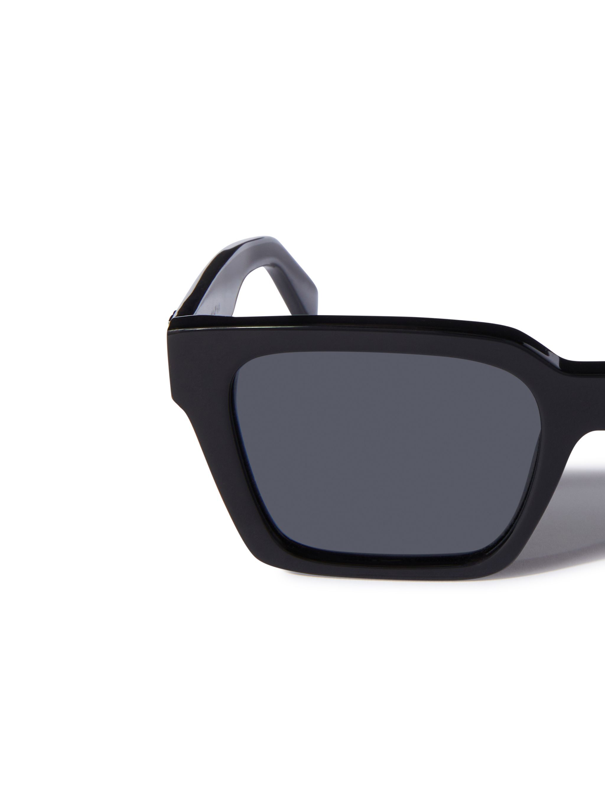 OFF WHITE SCHWARZ/DUNKELGRAUE BRANSON SONNENBRILLE SCHWARZ OERI111C99PLA001