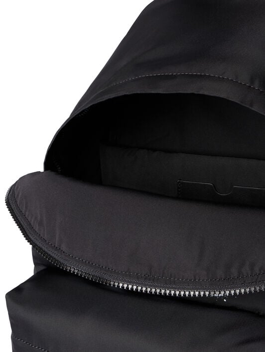 Diagoonal Spray Backpack OFF WHITE Diagoonal Spray Backpack BLACK - WHITE OMNB123F25FAB001