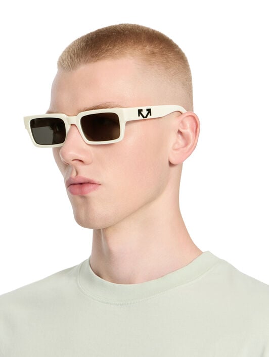 Huntington Smoke Lens Sunglasses OFF WHITE Huntington Smoke Lens Sunglasses Shiny Black OW1032010755