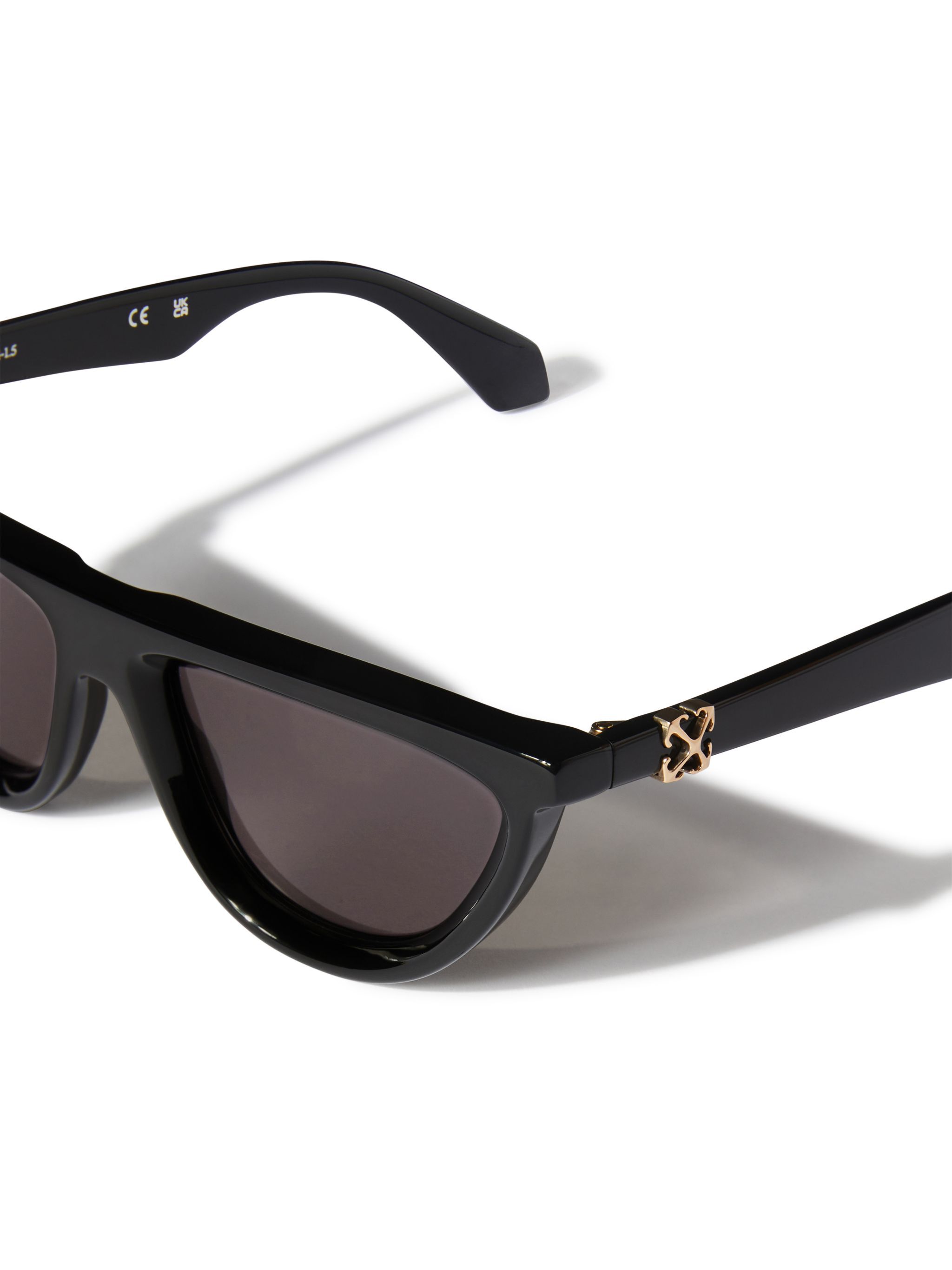 OFF WHITE Jasper Sunglasses BLACK OERI13VS25PLA001