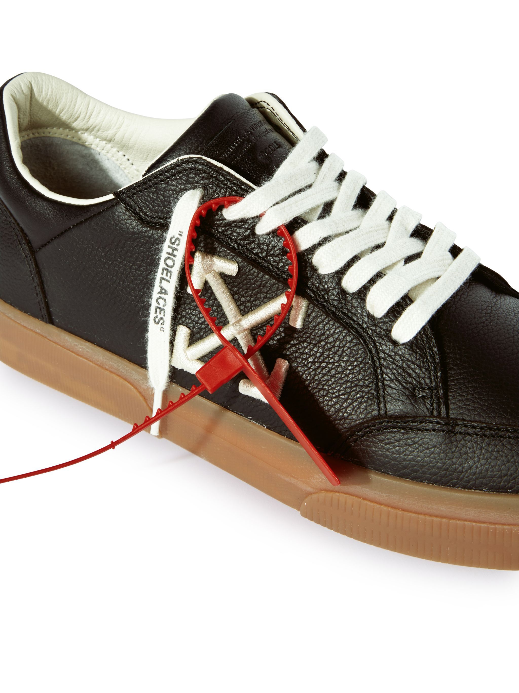 OFF WHITE Black/Ivory Vulcanized Leather BLACK OMIA293S25LEA001