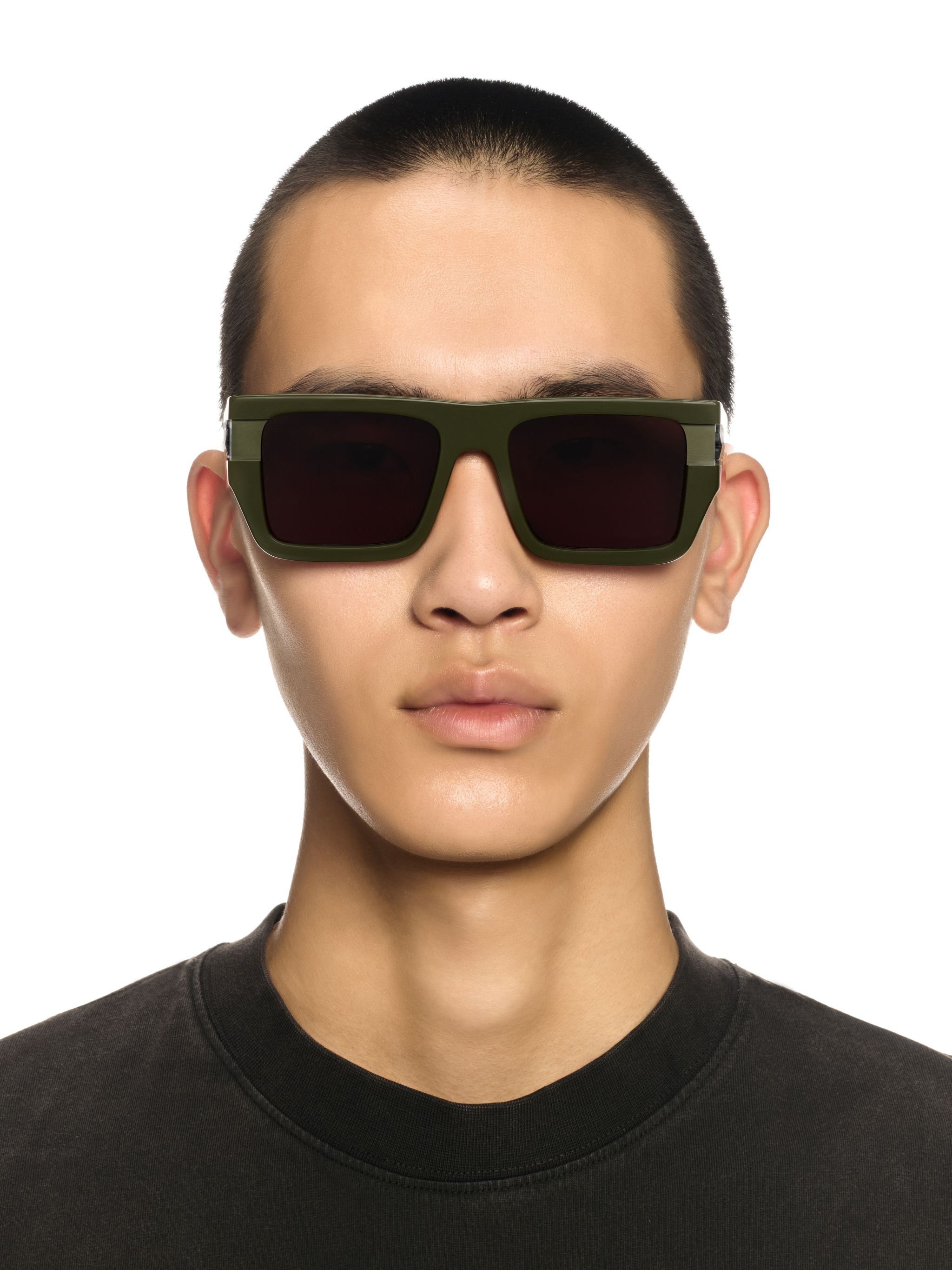 OFF WHITE Militärgrün/Braune Chester Sonnenbrille GRÜN OERI149S25PLA001