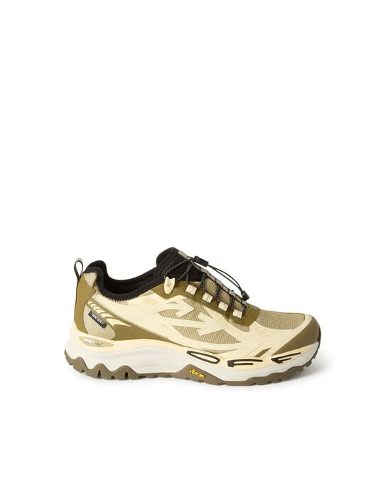 Be Right Back Trail Low Sneakers OFF WHITE Be Right Back Trail Low Sneakers MILITARY GREEN/LT GREEN OF05800310