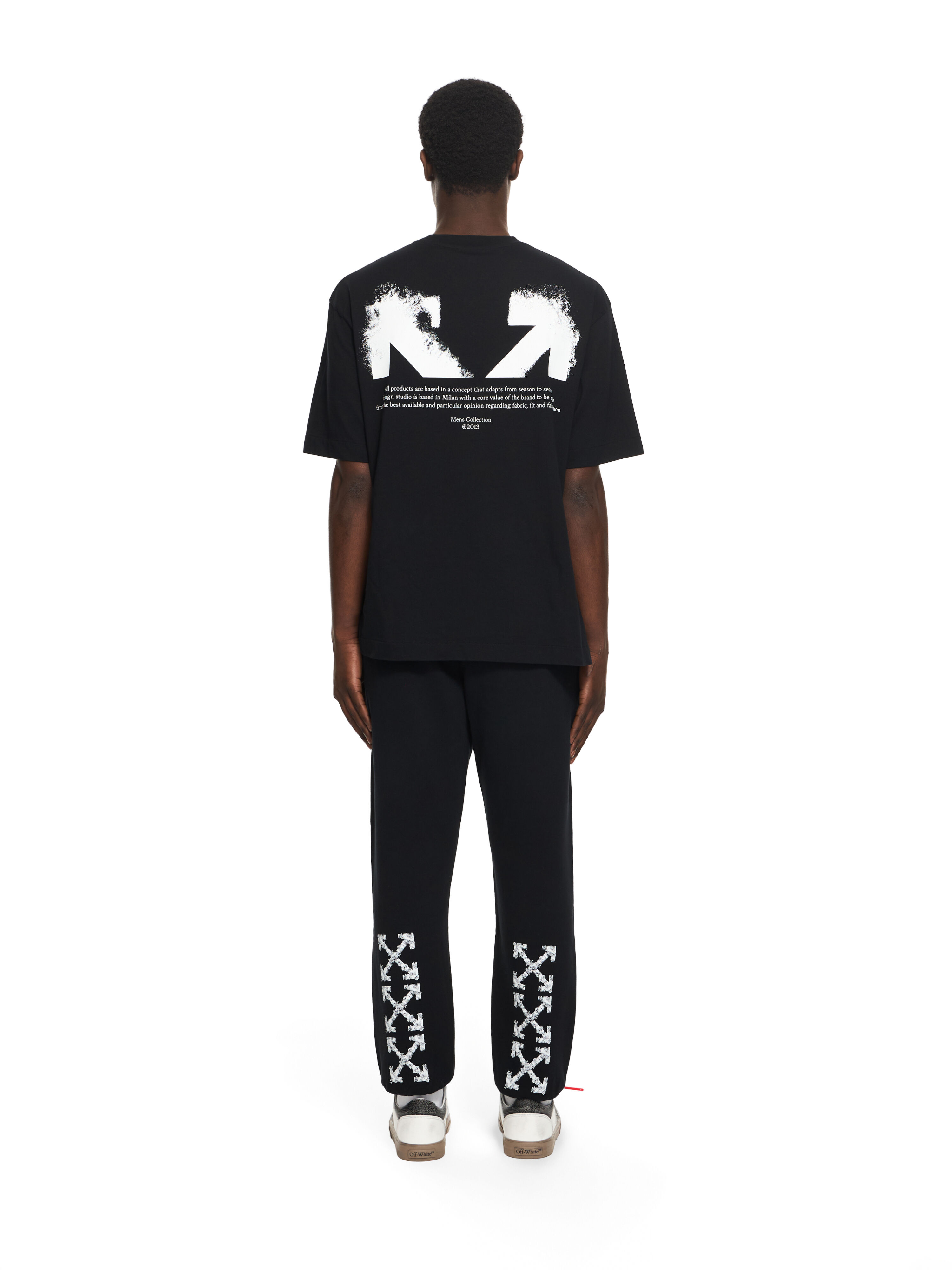 OFF WHITE Heraldic Arrow Cuffed Sweatpant BLACK 44MCH057S26F003