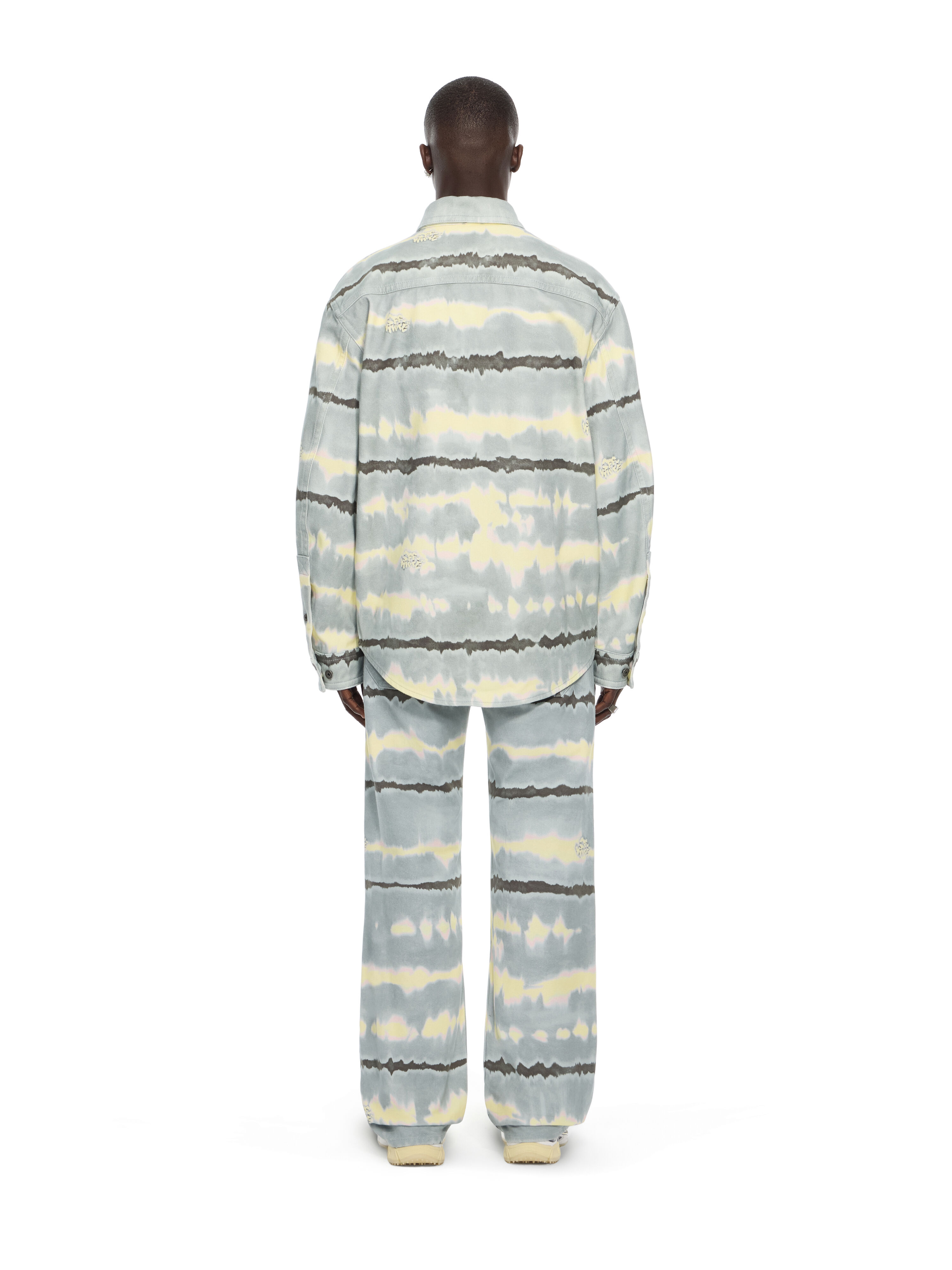 パンツ OFF-WHITE PANTALONE TIE DYE CONTOUR All-over Tie-dye Slim Relax Jeans in BLUE GREY for Men | Off-White™