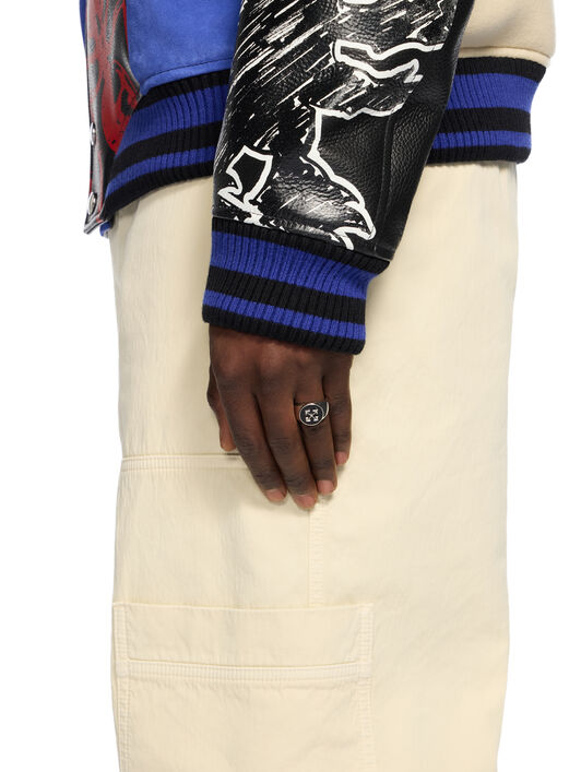 OFF WHITE Round Arrow Signet Ring SILVER - BLACK OMOC07KF25MET001