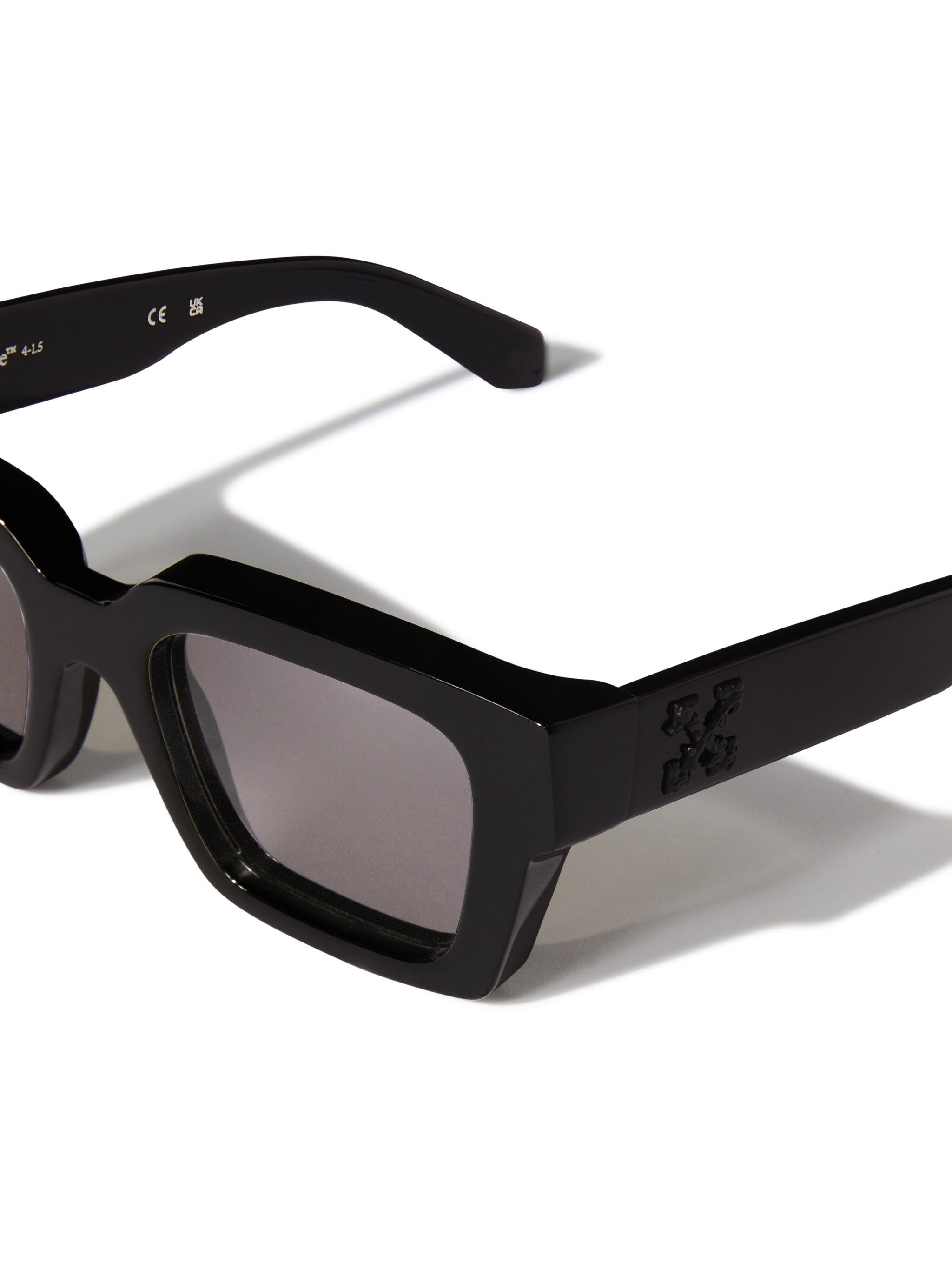 OFF WHITE Black/Dark Gray Virgil Sunglasses BLACK OERI008C99PLA004