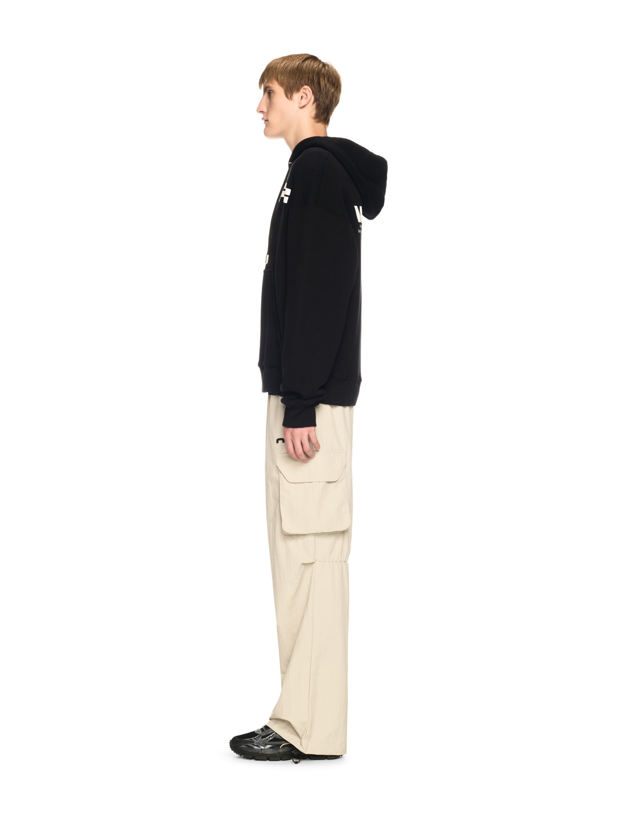 OFF WHITE Felpa Nera Con Cappuccio E Logo Off Split NERO OMBB085S25FLE00G