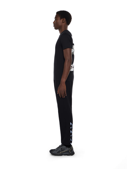 OFF WHITE Newspaper Arrow Slim Logo Tee BLACK - WHITE OMAA027F25JER005