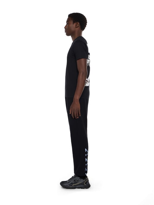 Newspaper Arrow Slim Logo Tee OFF WHITE Newspaper Arrow Slim Logo Tee BLACK - WHITE OMAA027F25JER005