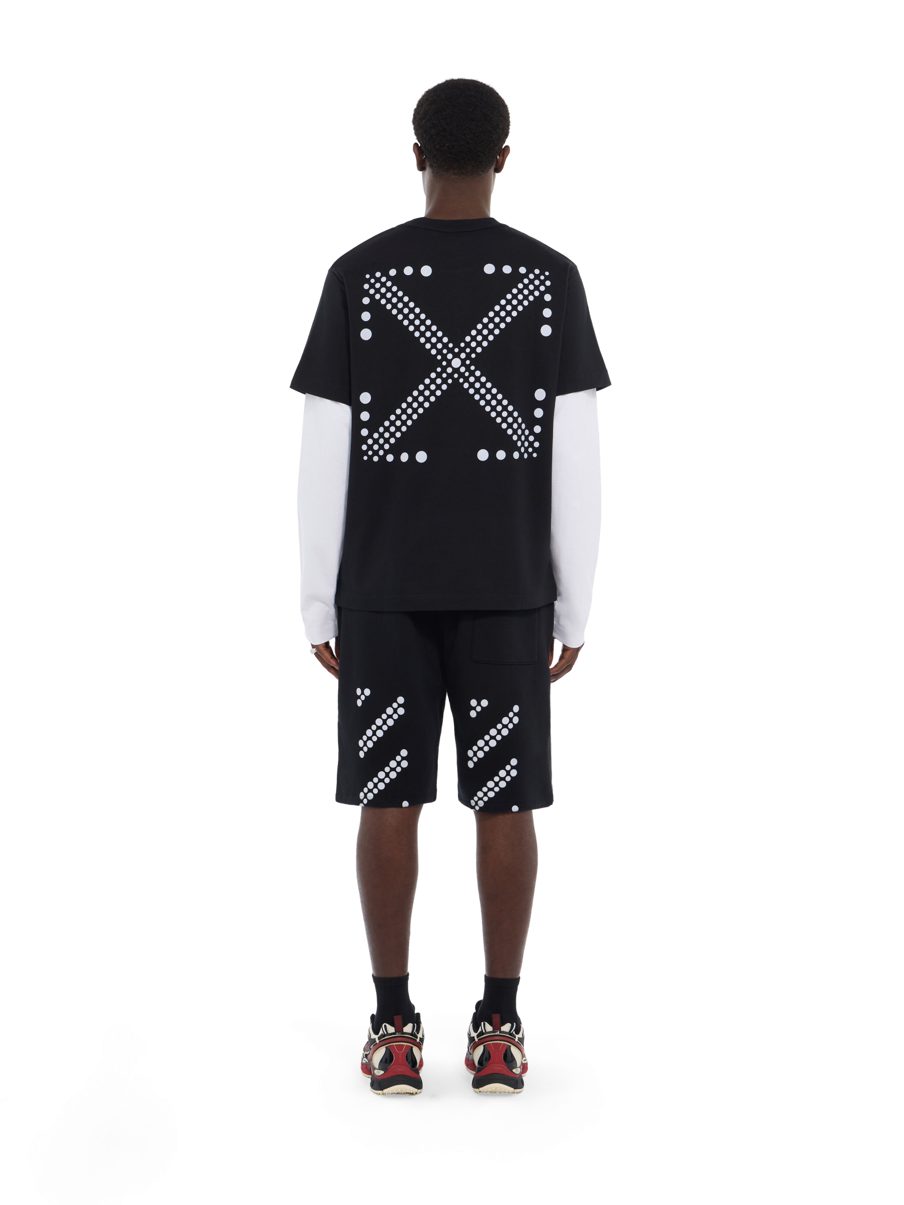 Dotted Arrow Double Sleeve Regular Long Sleeve T-Shirt OFF WHITE Dotted Arrow Double Sleeve Regular Long Sleeve T-Shirt BLACK 44MAB09RG26J002