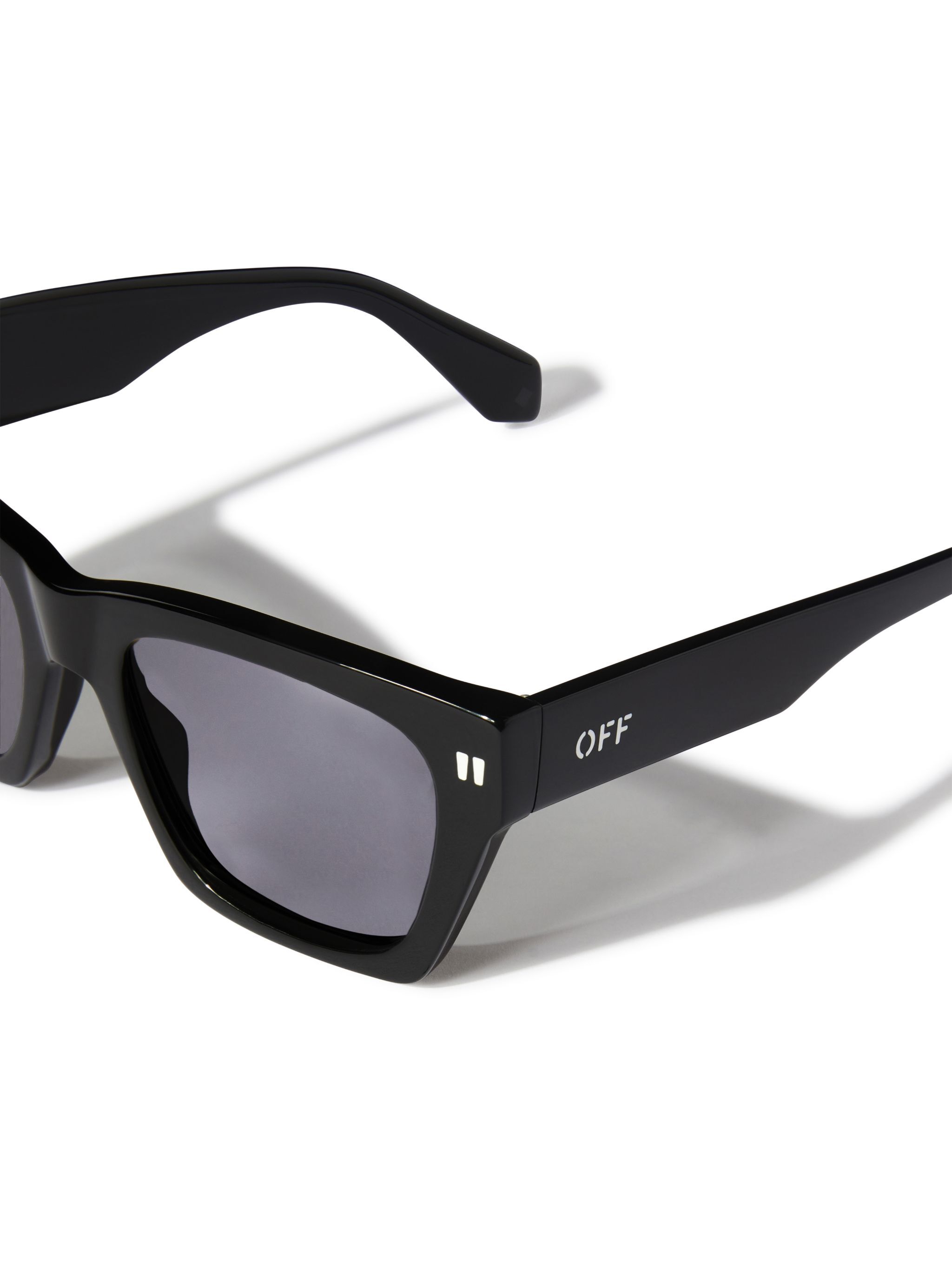 OFF WHITE Valdez Sunglasses BLACK OERI13XS25PLA001