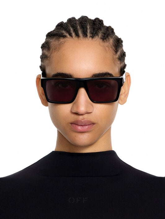 Casper Dark Grey Lens Sunglasses OFF WHITE Casper Dark Grey Lens Sunglasses Shiny Black OW1034100756