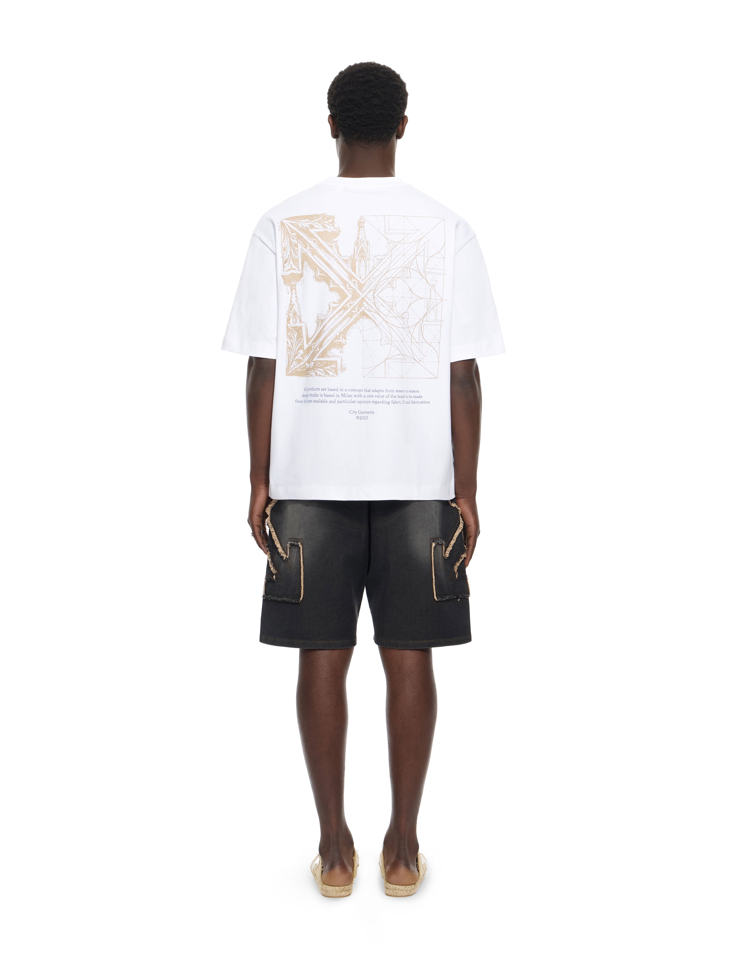 Distressed Arrow Skate Sweatshorts OFF WHITE Distressed Arrow Skate Sweatshorts HIGHLIGHTED BLACK 44MCI013S26D001
