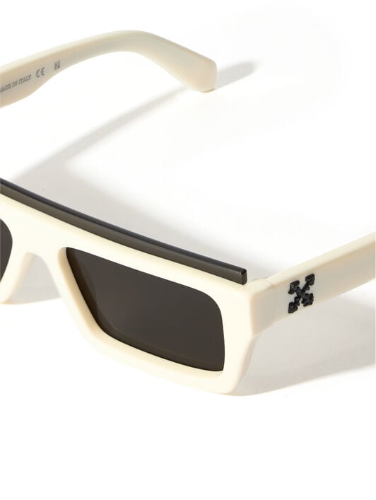 OFF WHITE Elizabeth S Dark Grey Lens Sunglasses Shiny Black OW10480107137