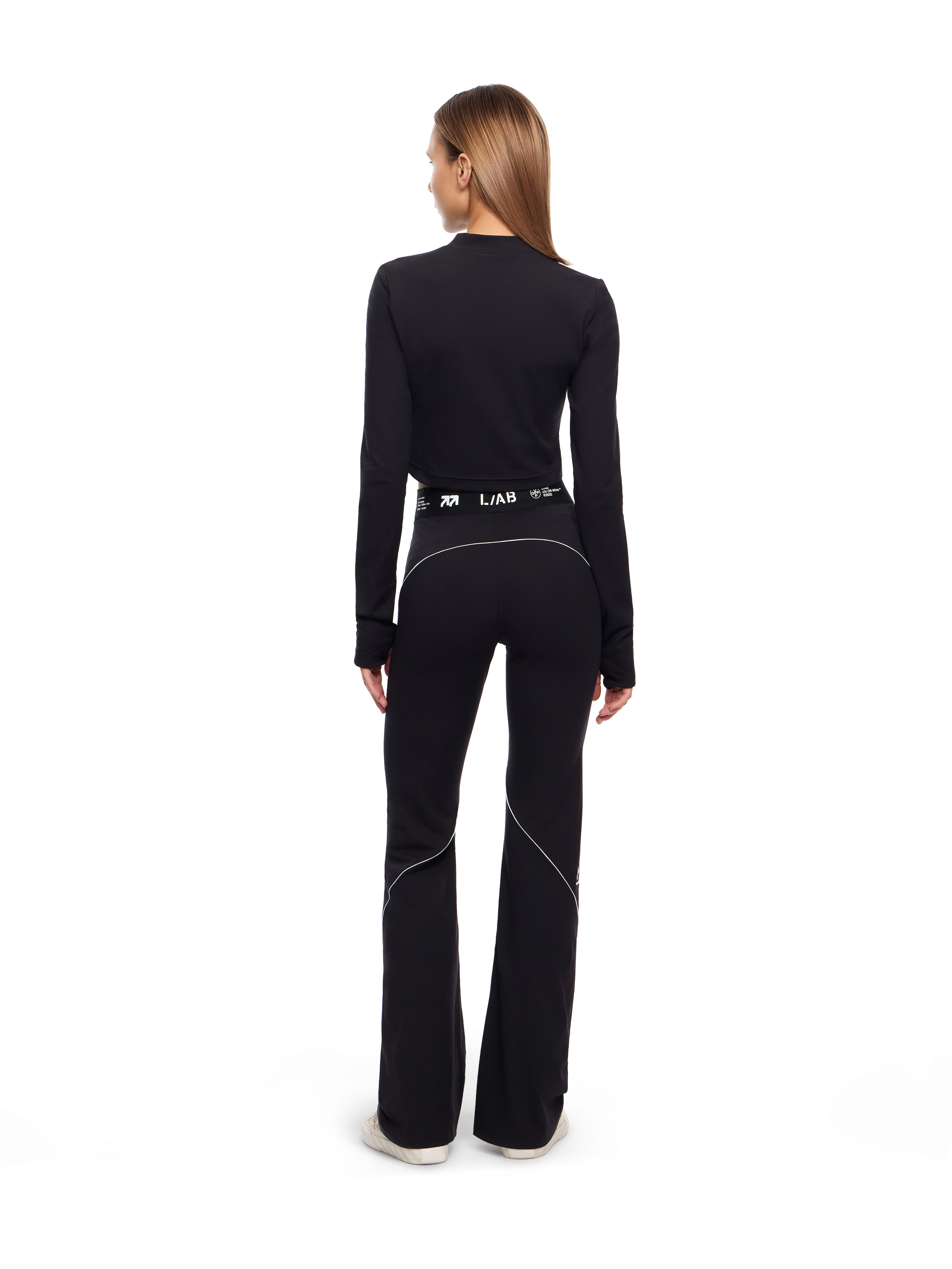 LAB L/AB Cropped Mockneck Top Black Night LABF2639B00063T