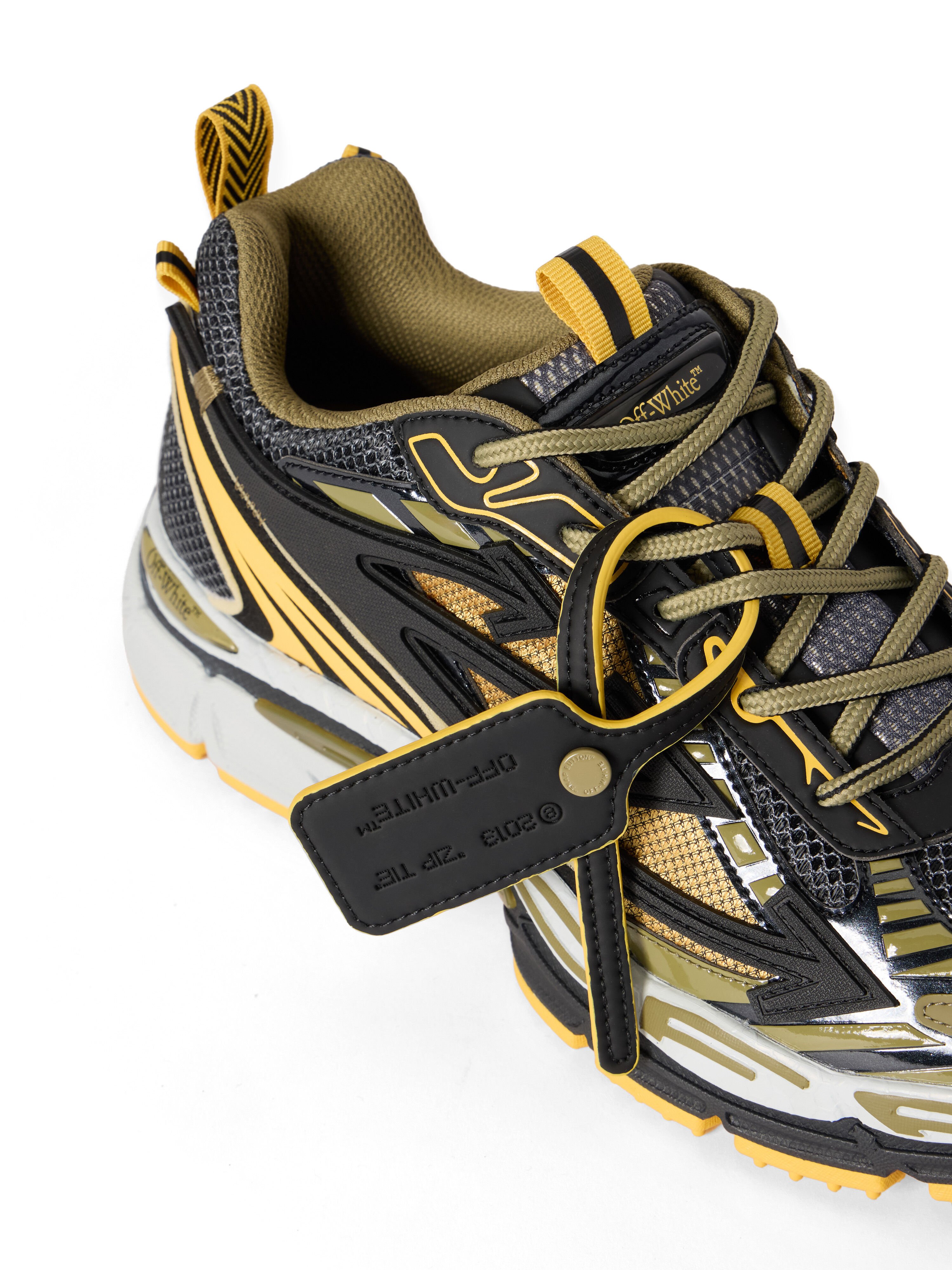 Be Right Back Sneakers OFF WHITE Be Right Back Sneakers BLACK - OCHER YELLOW OMIA295S26FAB002