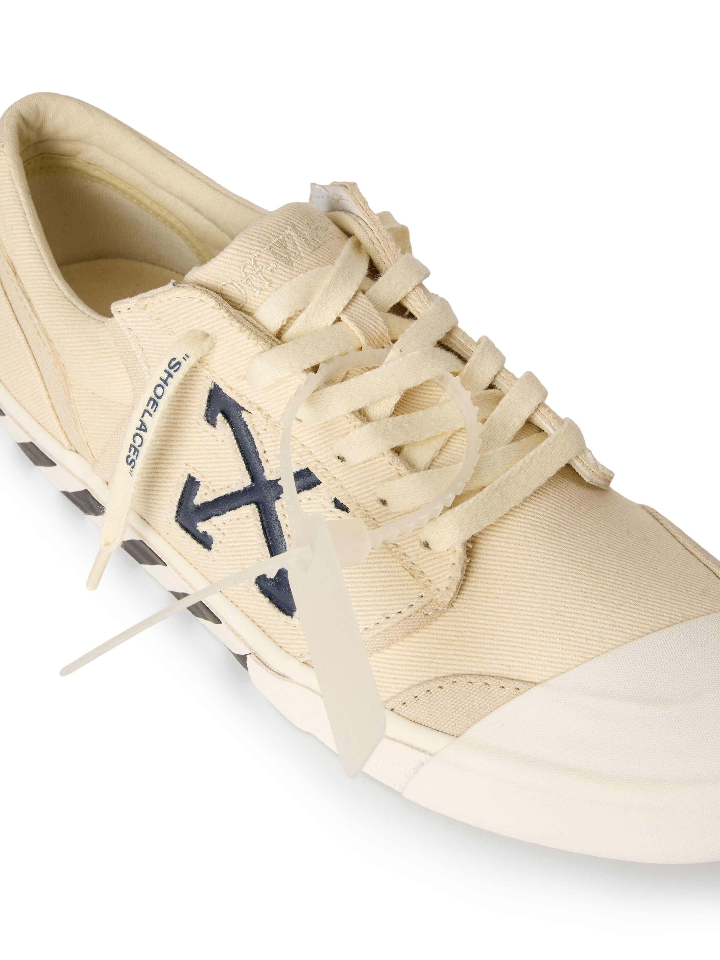 OFF WHITE Vulcanized Undercut Sneakers BEIGE OMIA2A2F25FAB003