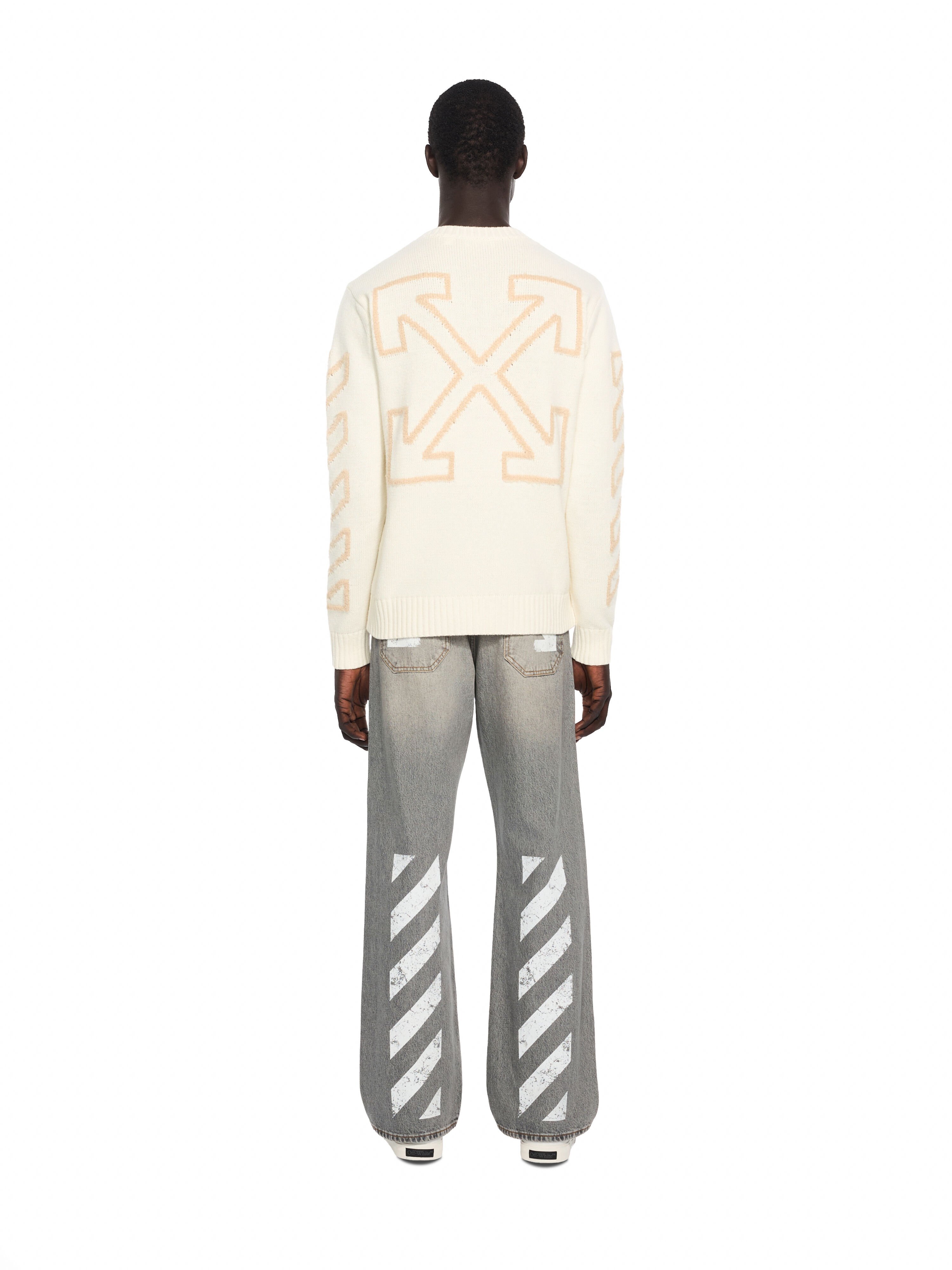 iagonal Arrow Fuzzy Knit Crewneck OFF WHITE iagonal Arrow Fuzzy Knit Crewneck CREAM 44MHE087F26K001