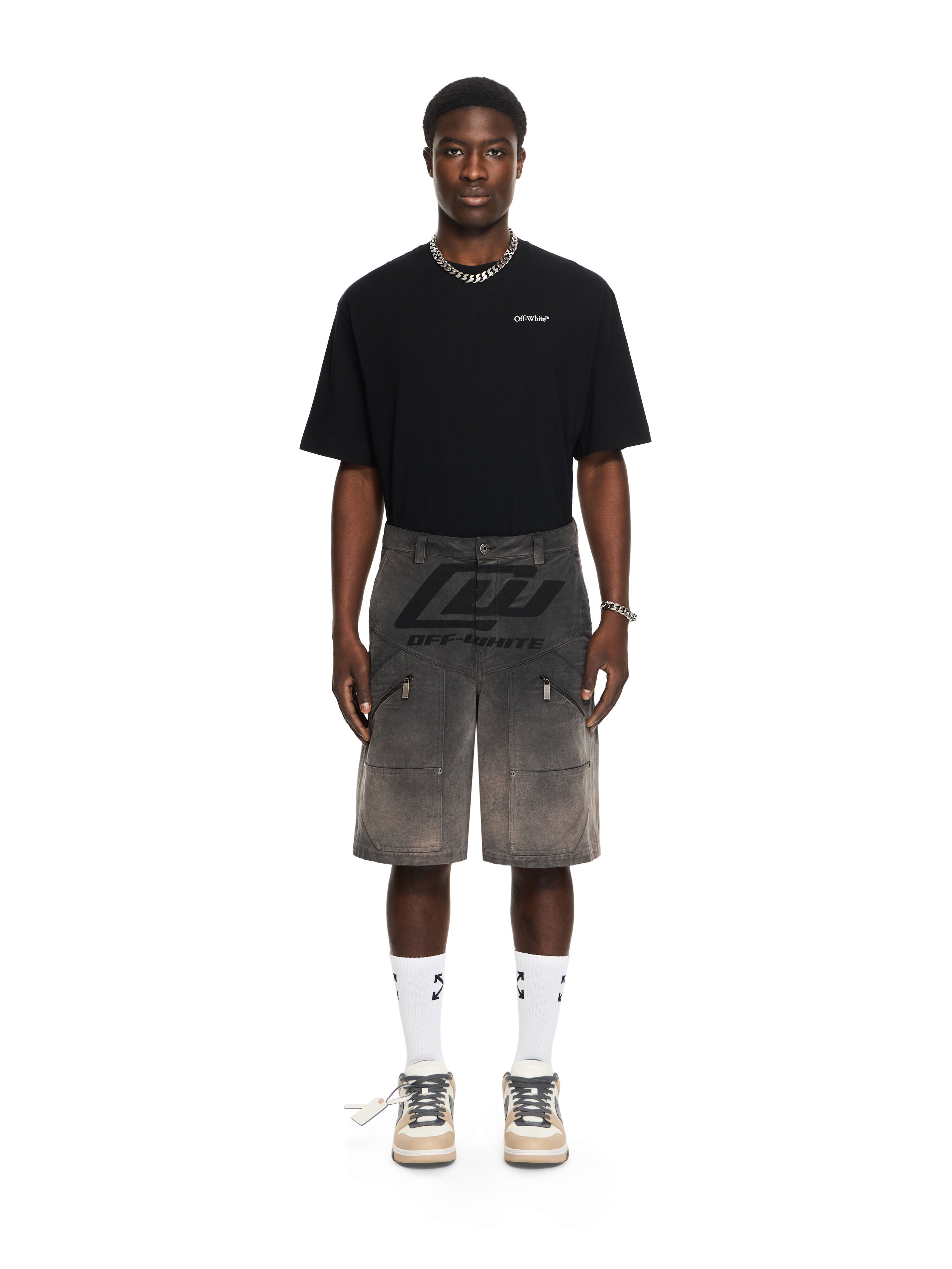 OFF WHITE OWR Gradient Carpenter Shorts BLACK 44XCS005S26F001