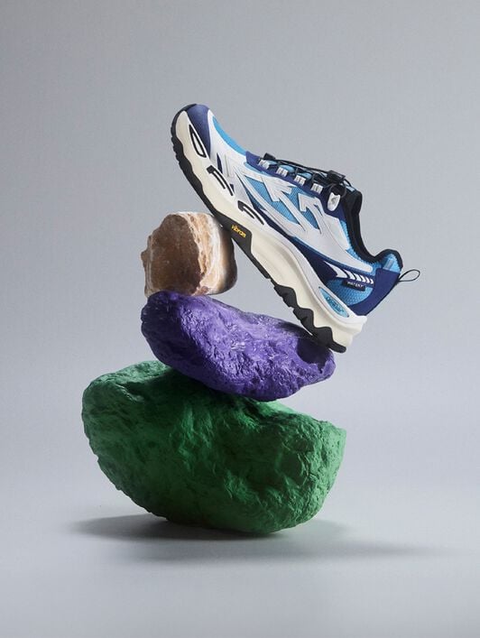 Be Right Back Trail Low Sneakers OFF WHITE Be Right Back Trail Low Sneakers BLUE/BEIGE OF05800430