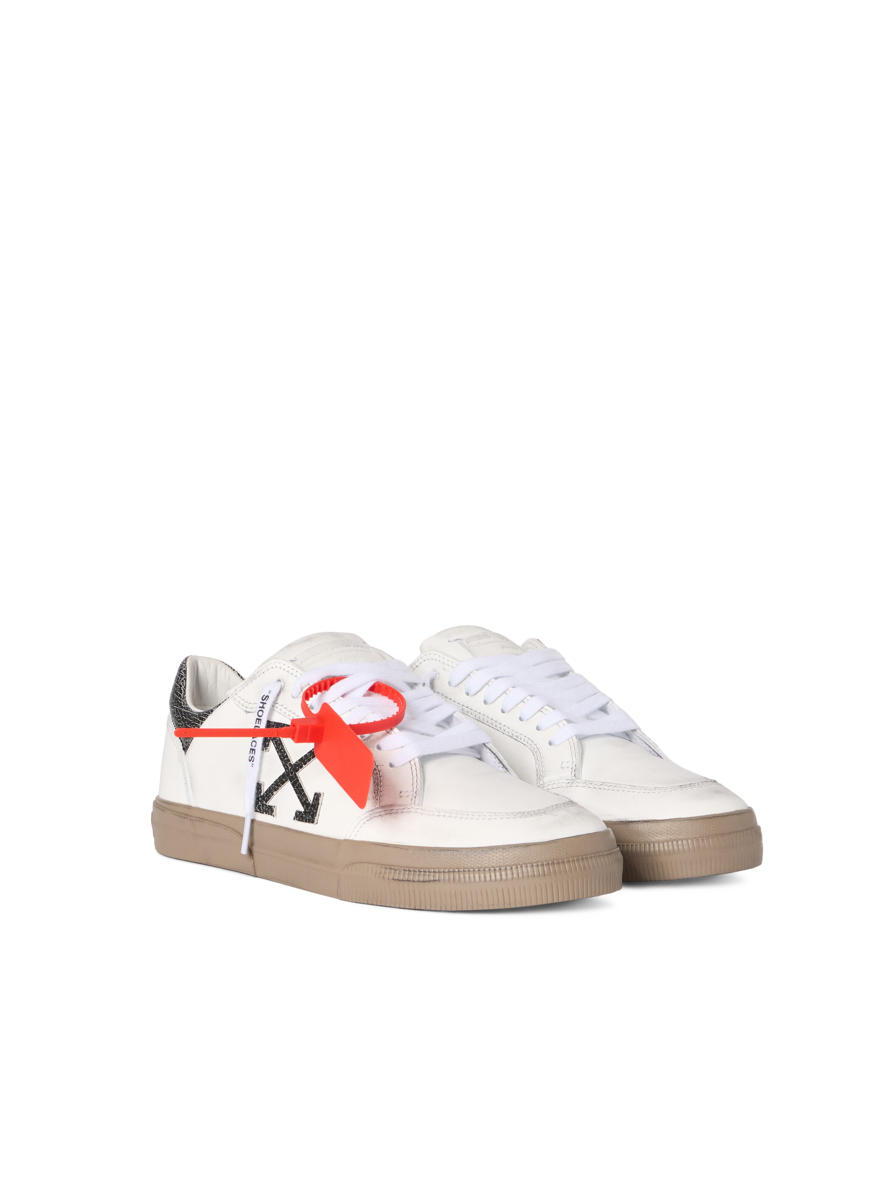 OFF WHITE Vulcanized Low Vintage Sneakers VINTAGE WHITE - BLACK OMIA293S26LEA002