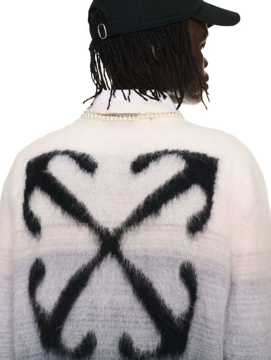 Mohair Arrow Gradient Knit Crewneck OFF WHITE Mohair Arrow Gradient Knit Crewneck GREY OMHE170F24KNI001