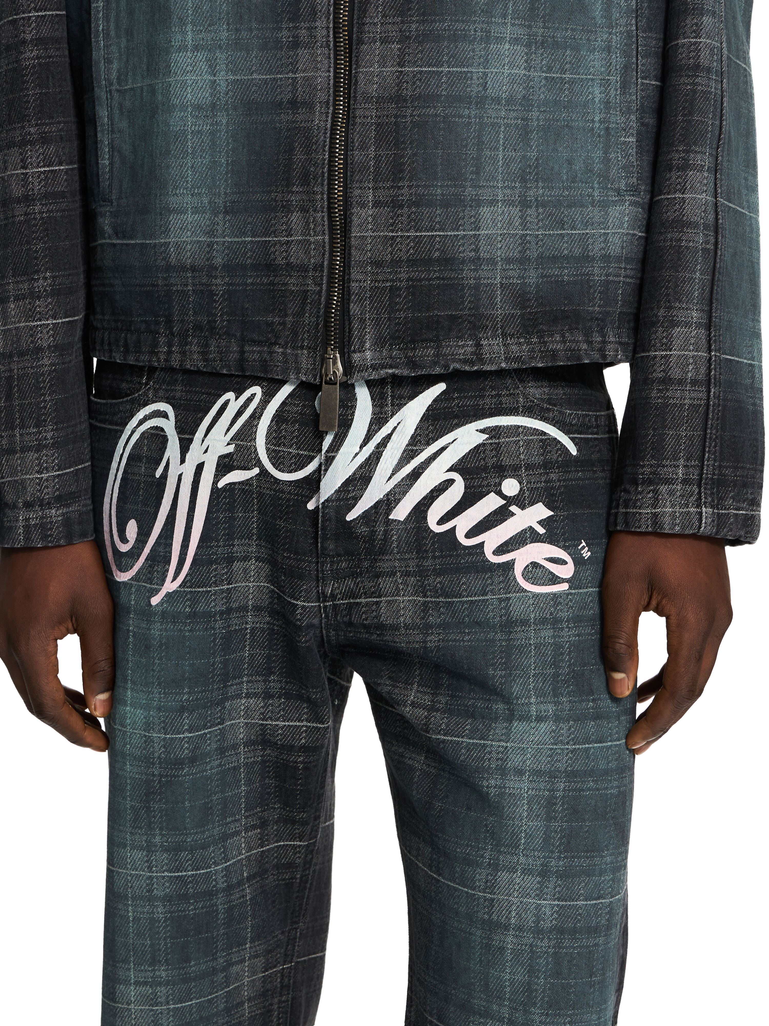 OFF WHITE Check Jacqaurd Slim Relax Jeans CHECK JAQUARD 44XYA18JS26D007