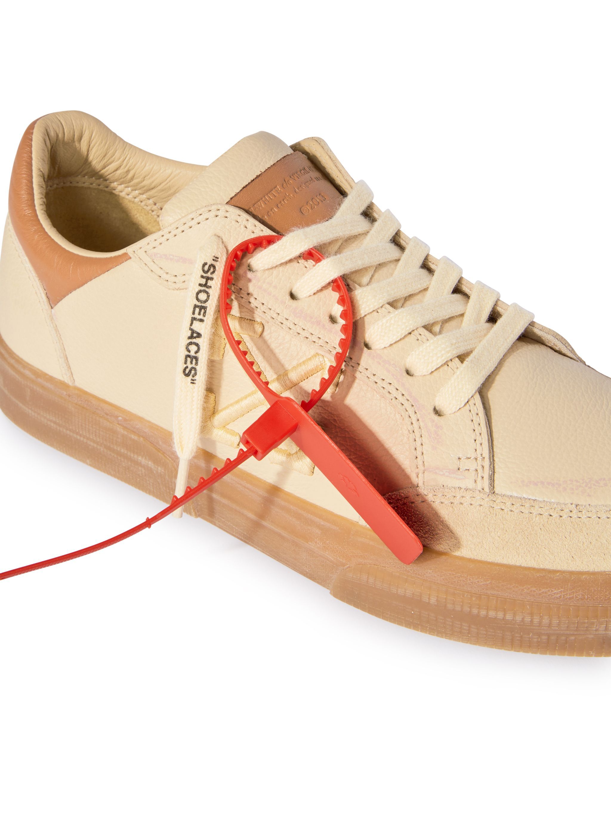OFF WHITE Sneakers Vulcanized Vintage Caramello NEUTRI OWIA288S25LEA002
